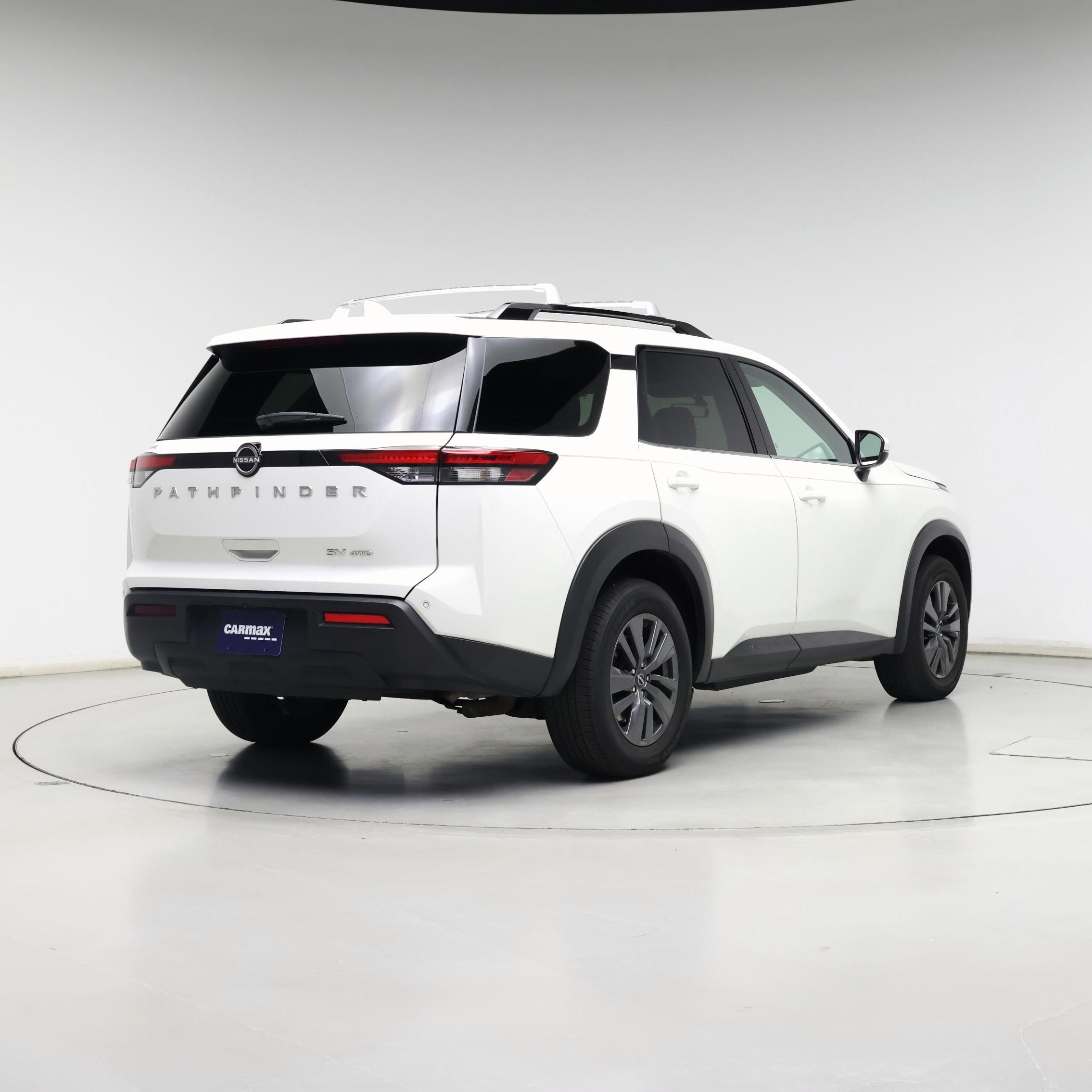 Thumbnail: 2022 Nissan Pathfinder - 8