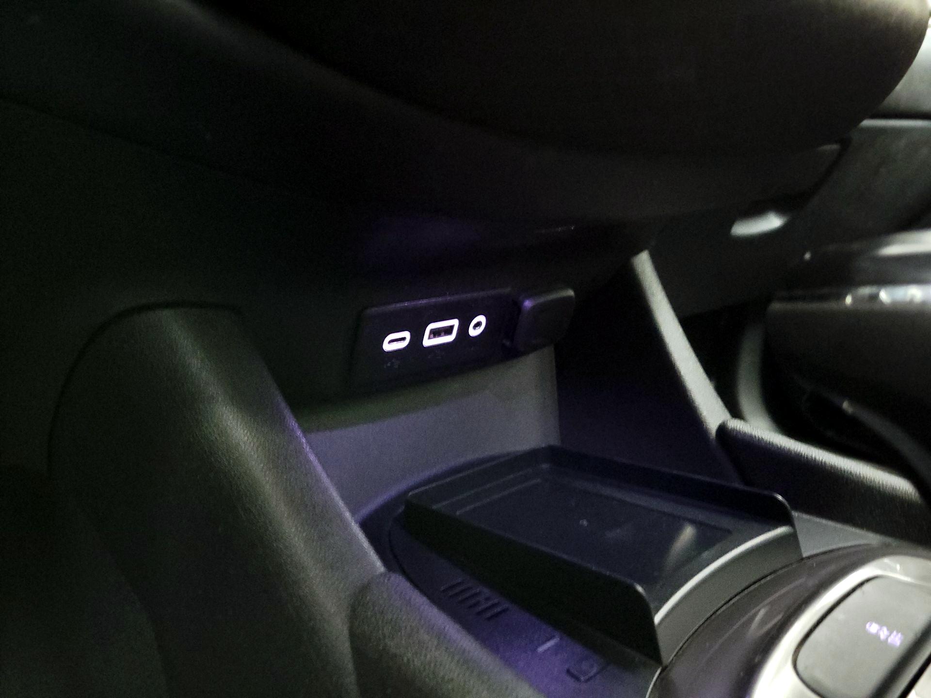 Thumbnail: 2020 Chevrolet Malibu - 18