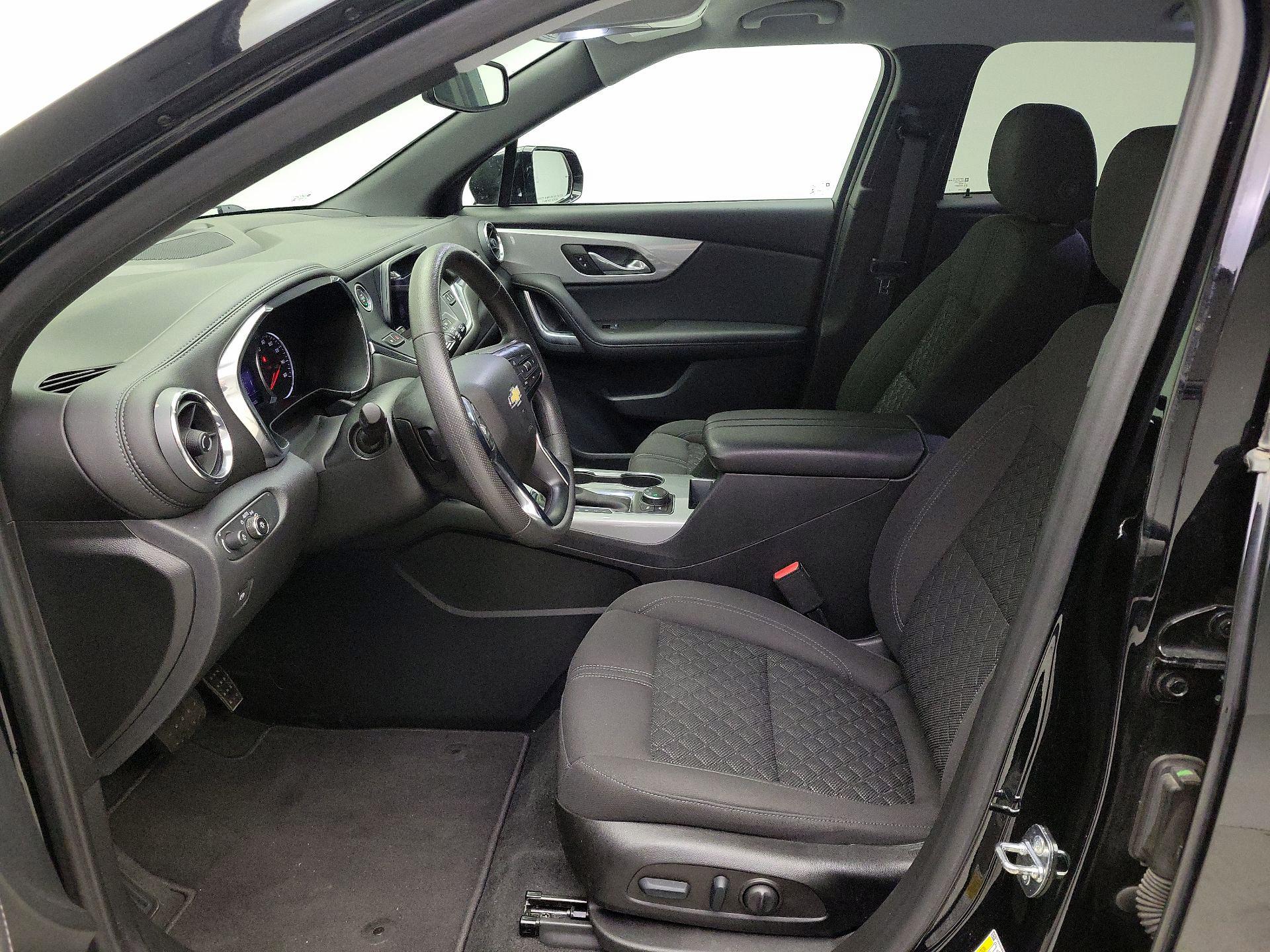 Thumbnail: 2022 Chevrolet Blazer - 11