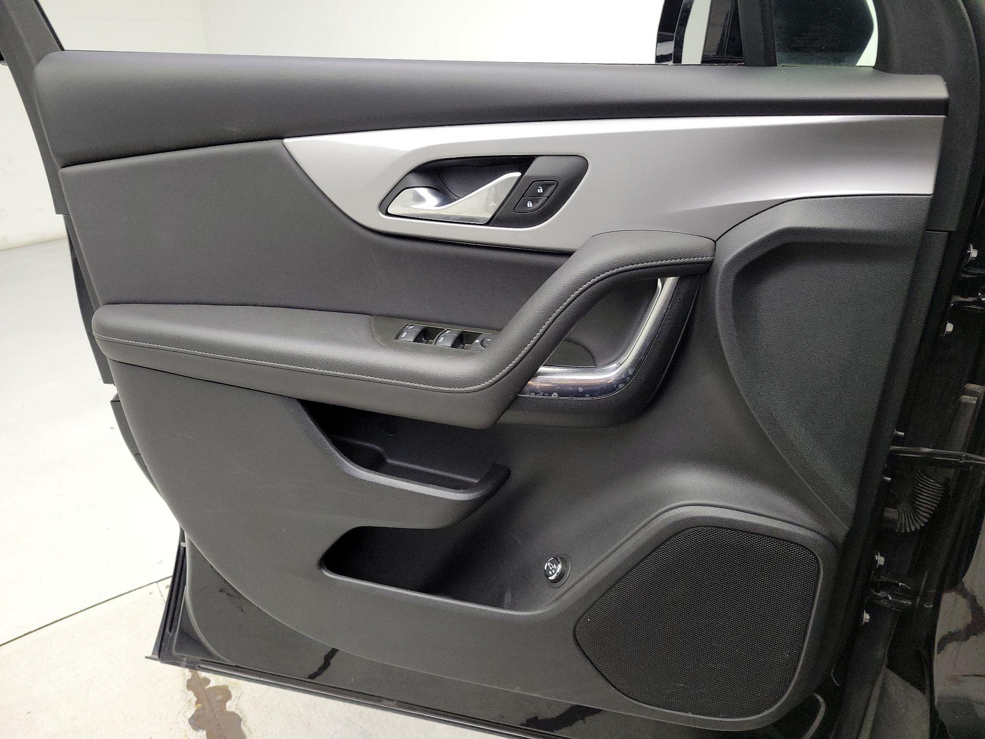 Thumbnail: 2022 Chevrolet Blazer - 12