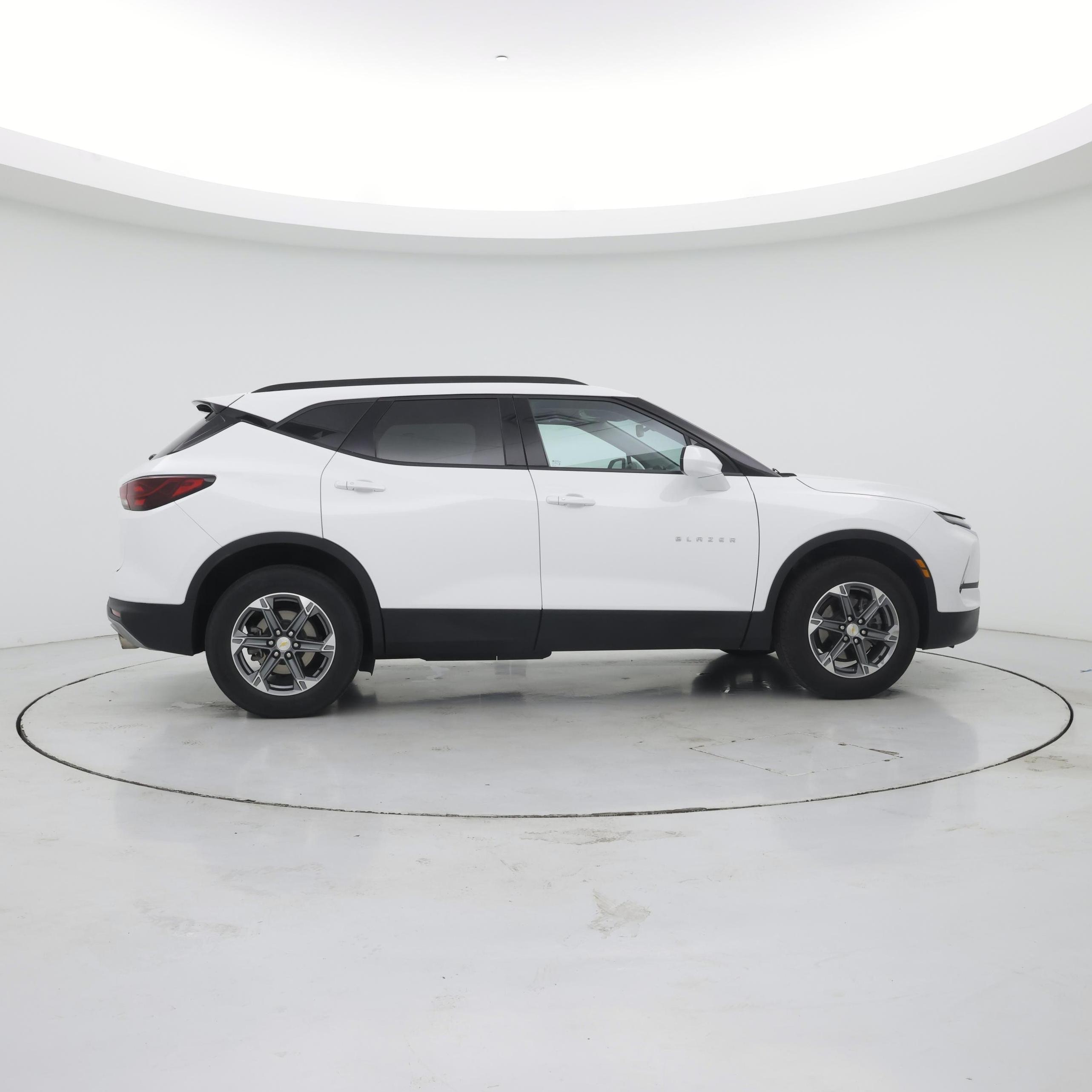 Thumbnail: 2023 Chevrolet Blazer - 7