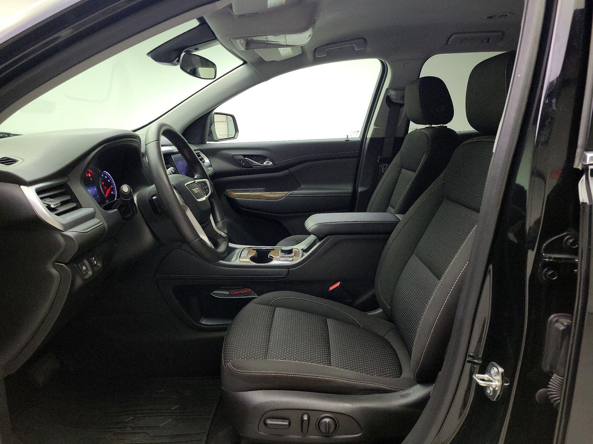 Thumbnail: 2023 GMC Acadia - 9