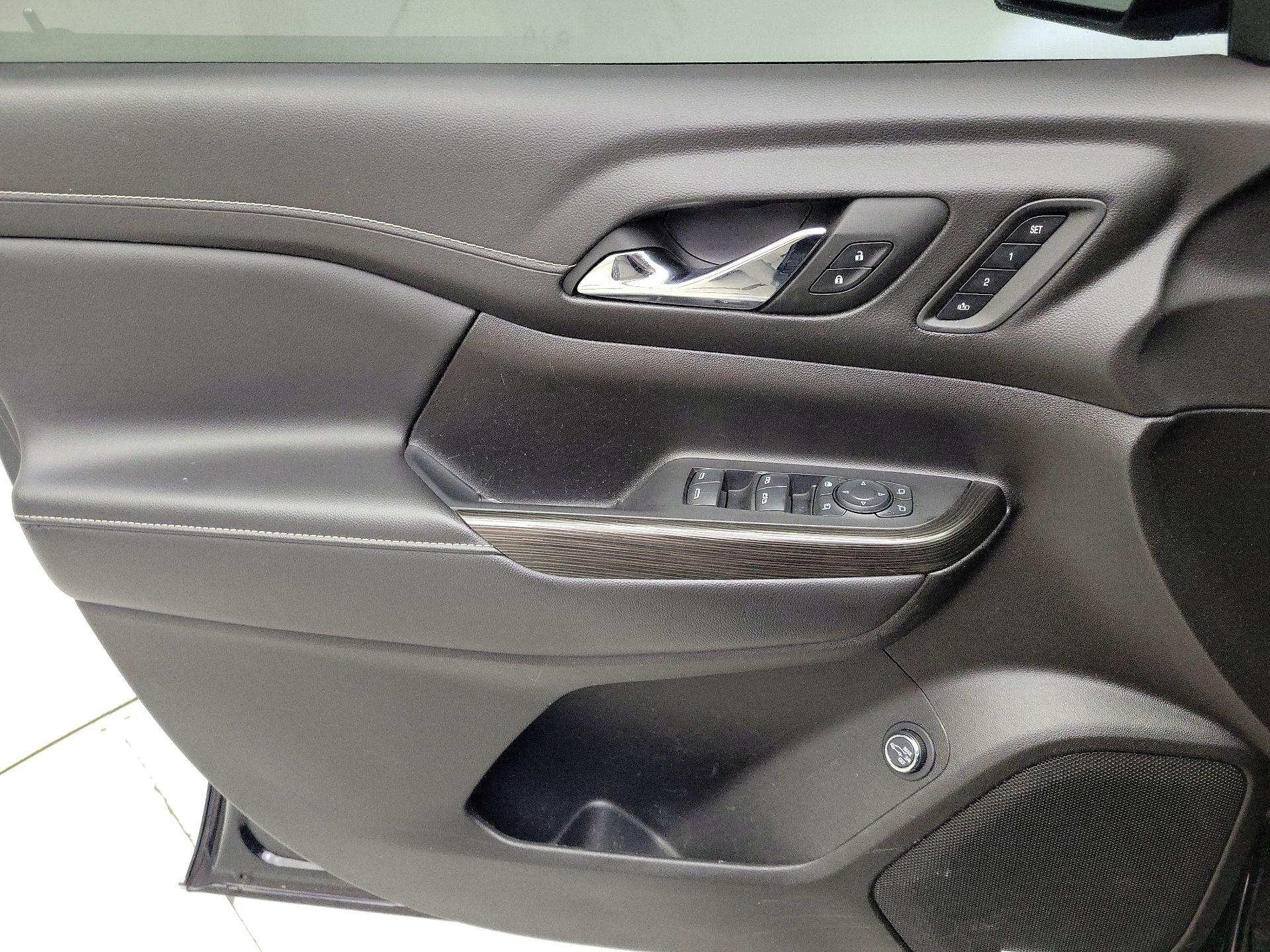 Thumbnail: 2023 GMC Acadia - 12