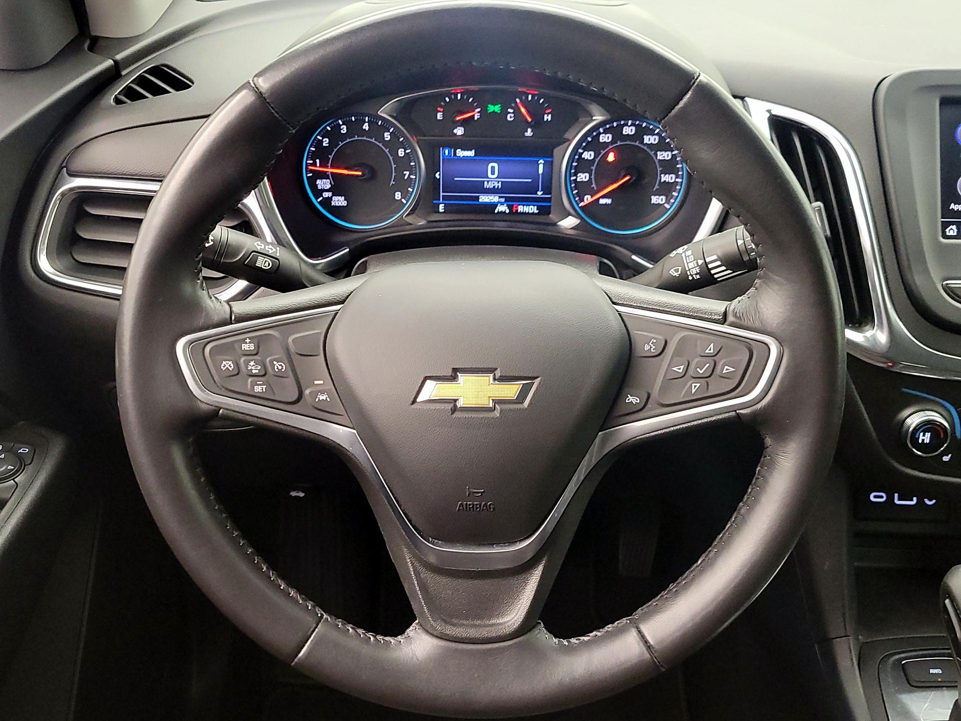 Thumbnail: 2022 Chevrolet Equinox - 10