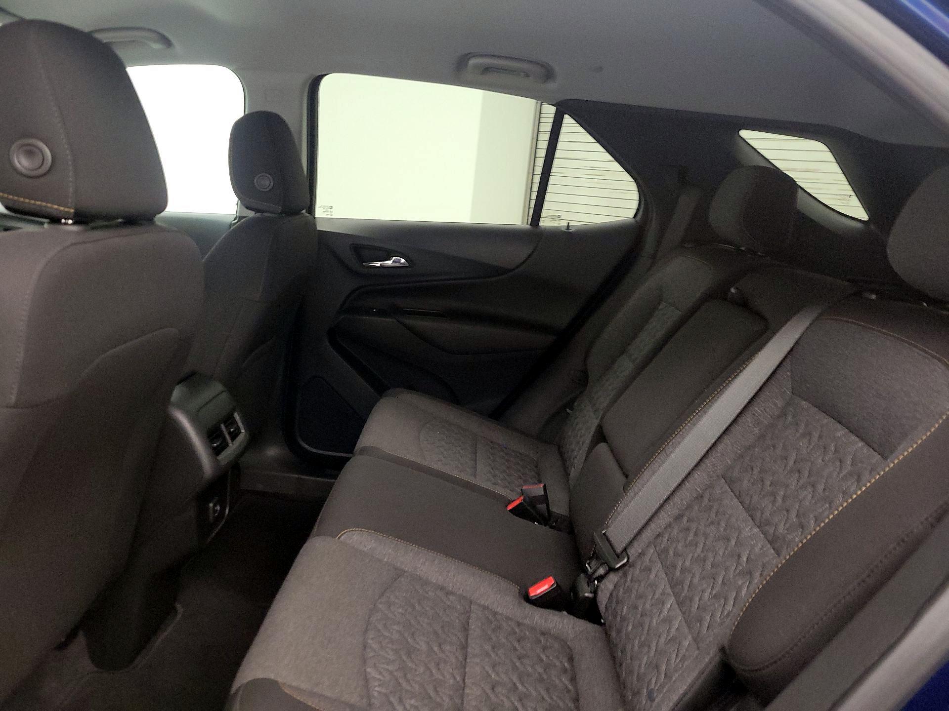 Thumbnail: 2022 Chevrolet Equinox - 19