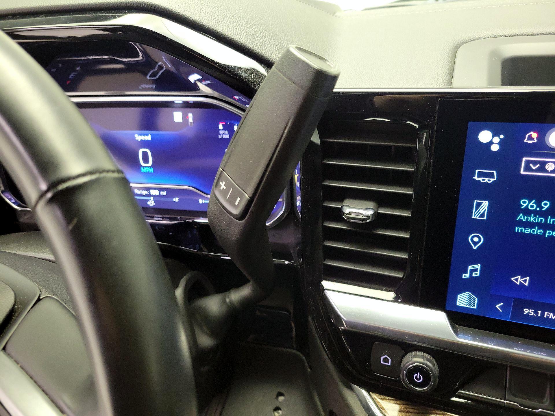 Thumbnail: 2023 Chevrolet Silverado 1500 - 17