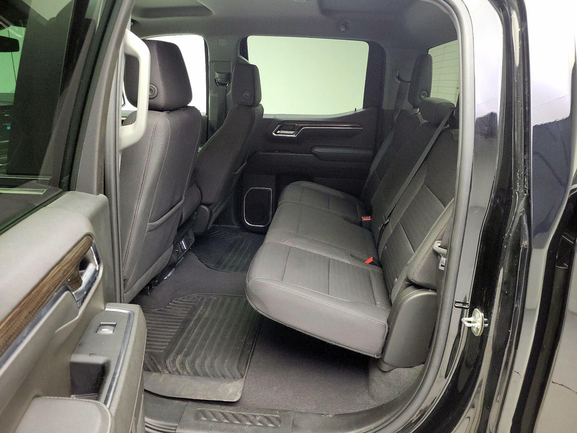 Thumbnail: 2023 Chevrolet Silverado 1500 - 18