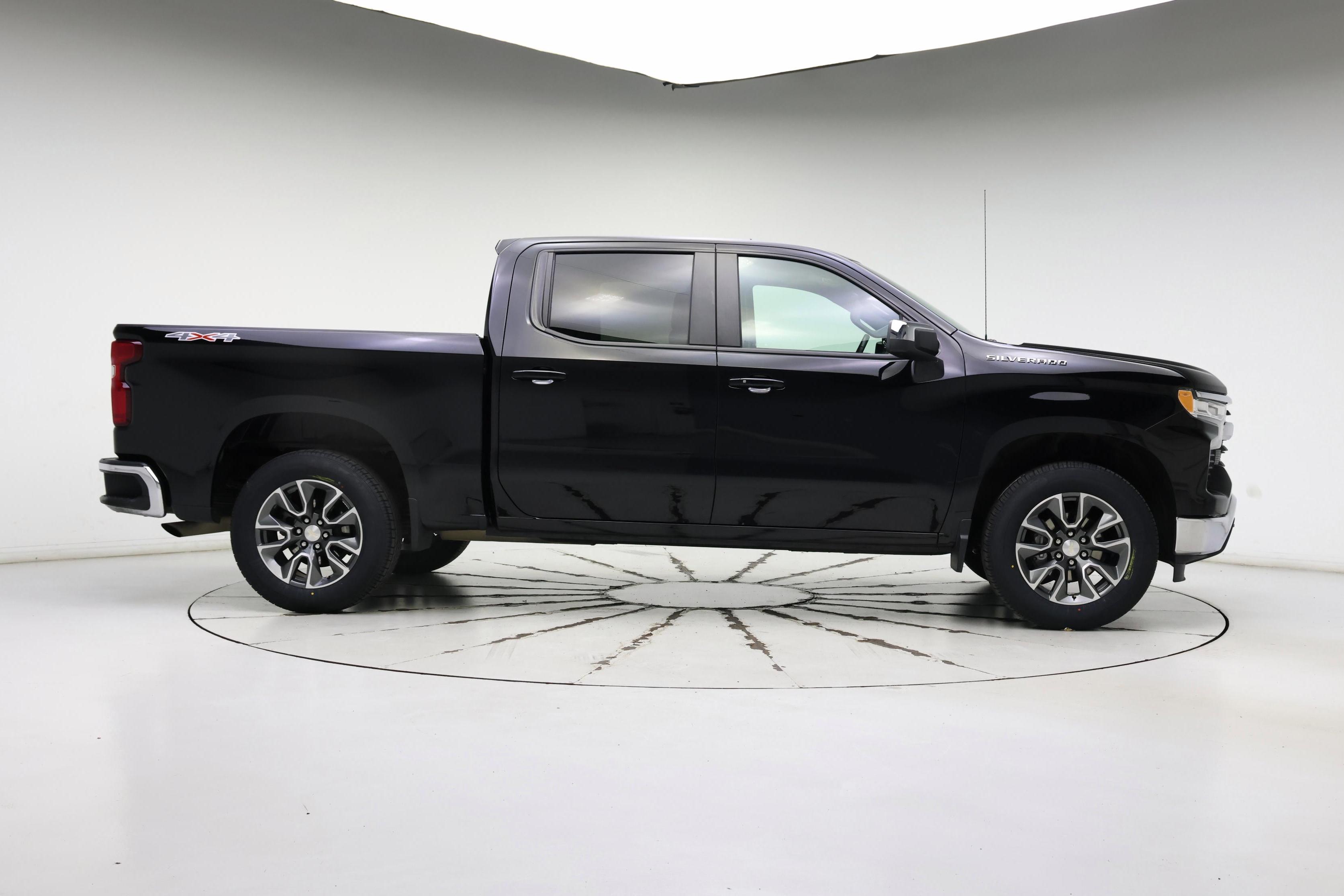 Thumbnail: 2023 Chevrolet Silverado 1500 - 7