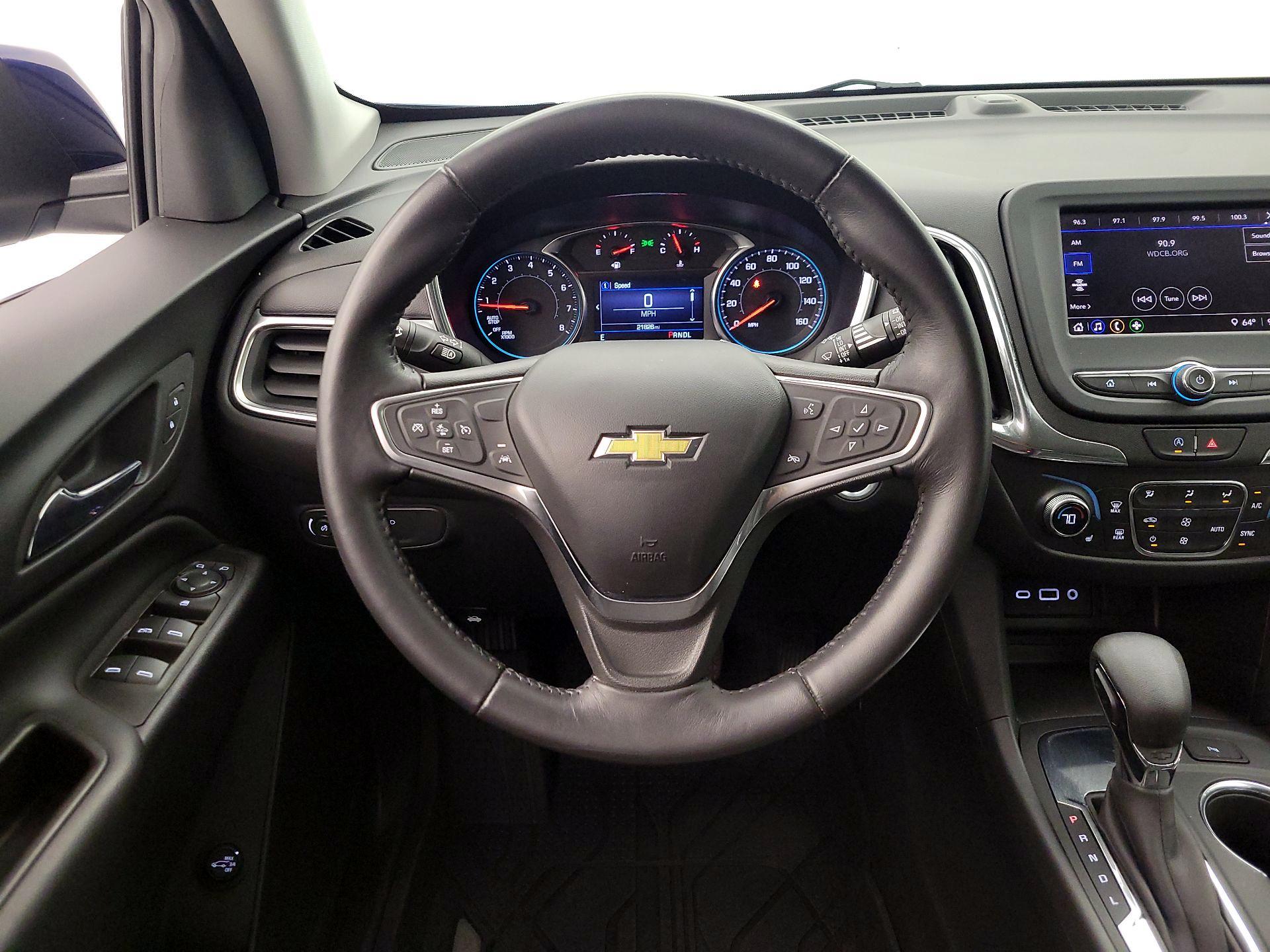 Thumbnail: 2022 Chevrolet Equinox - 10