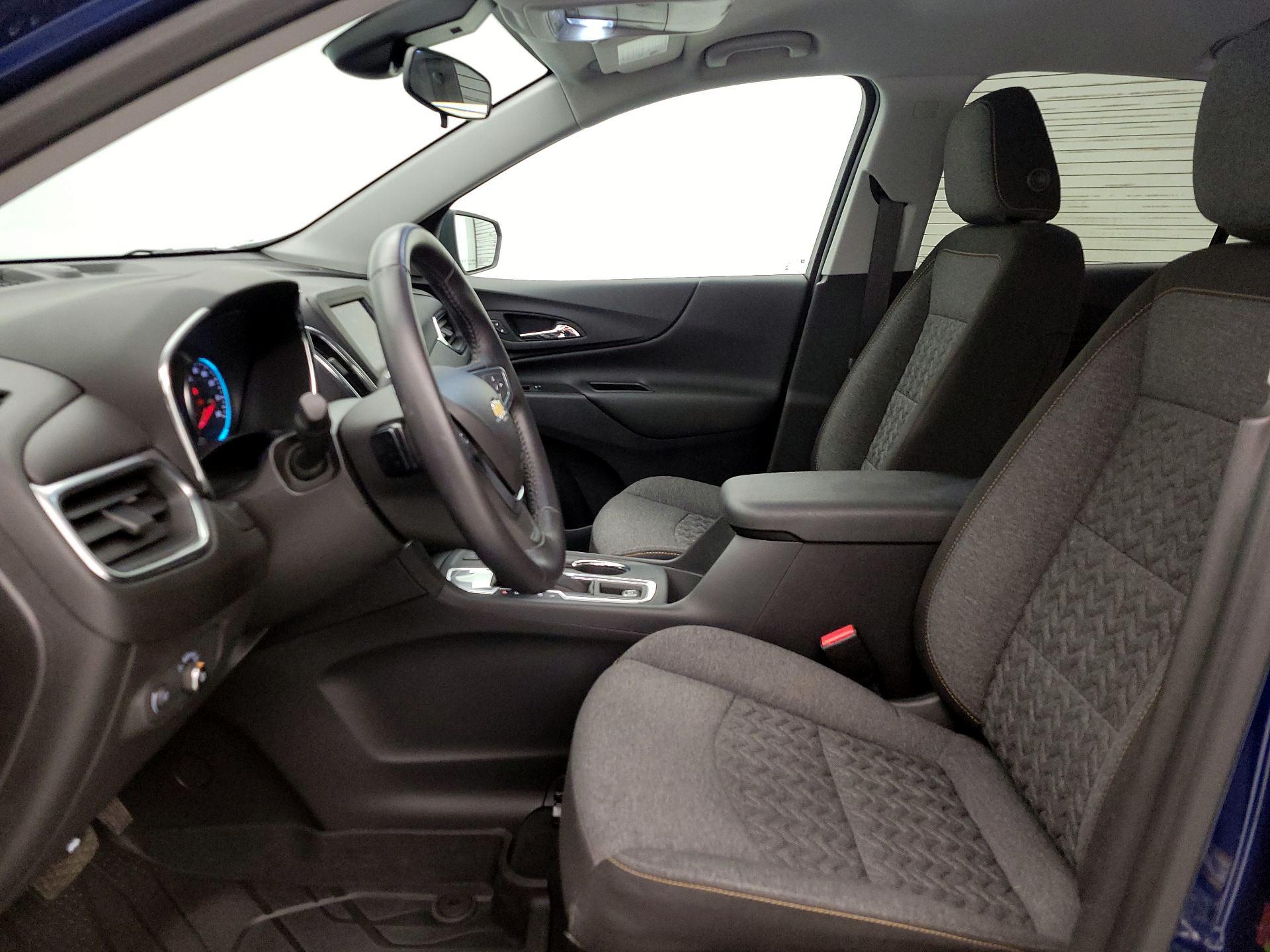 Thumbnail: 2022 Chevrolet Equinox - 11