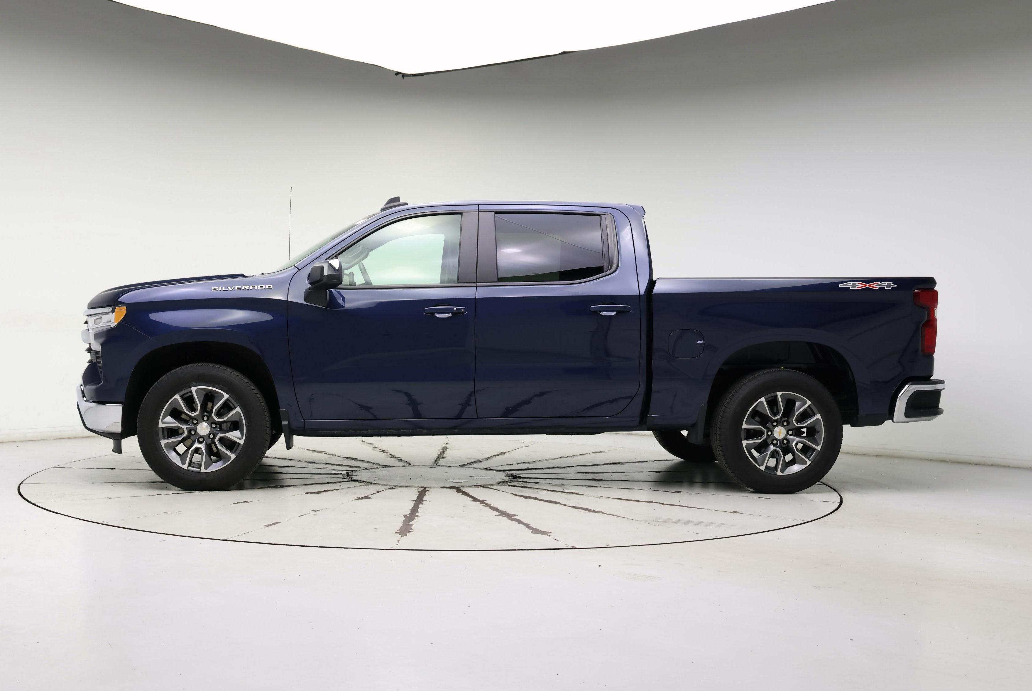 Thumbnail: 2022 Chevrolet Silverado 1500 - 3