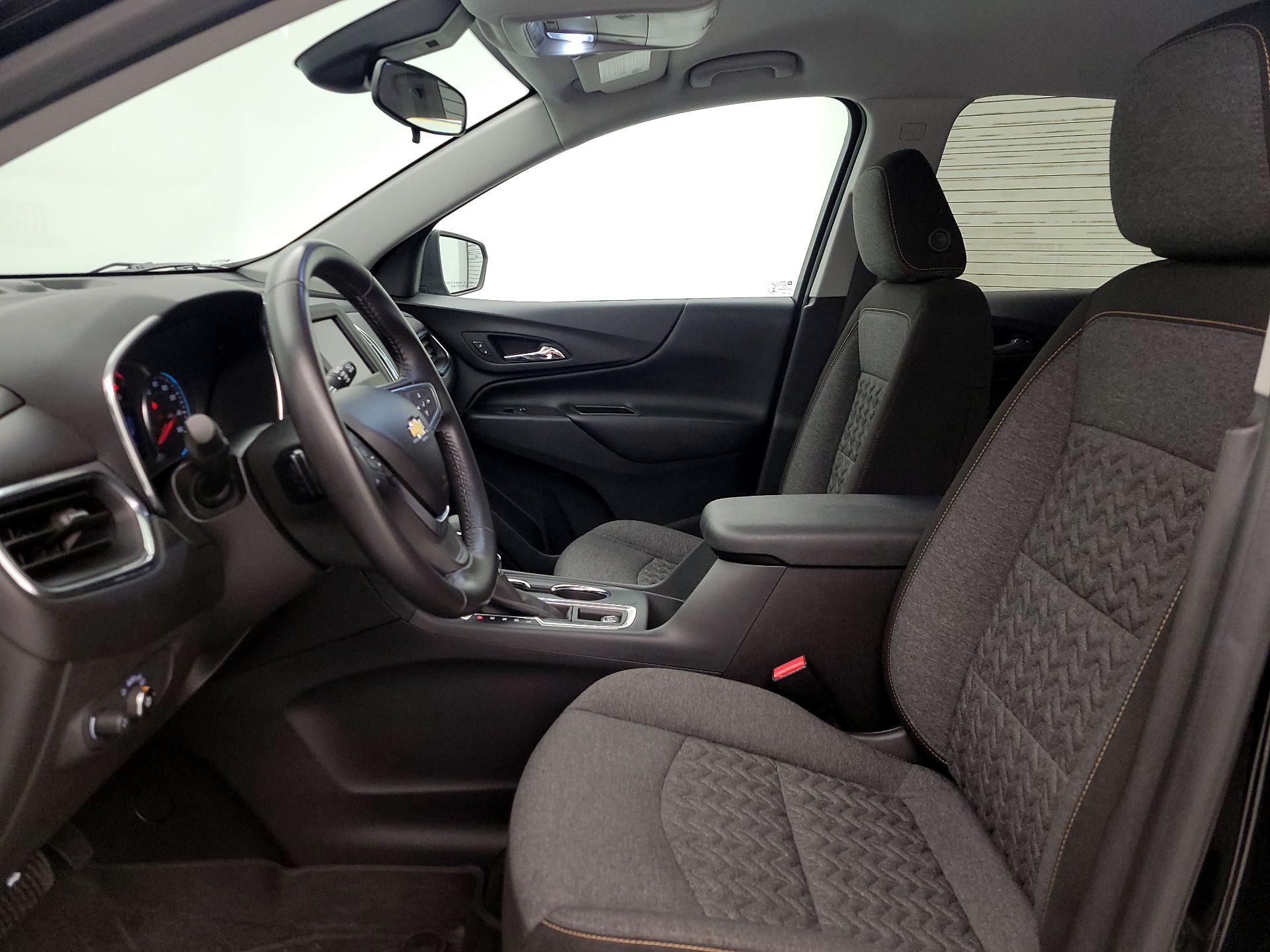 Thumbnail: 2022 Chevrolet Equinox - 11