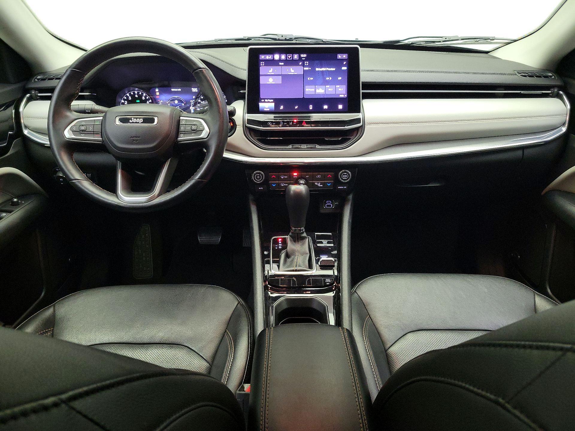 Thumbnail: 2022 Jeep Compass - 9