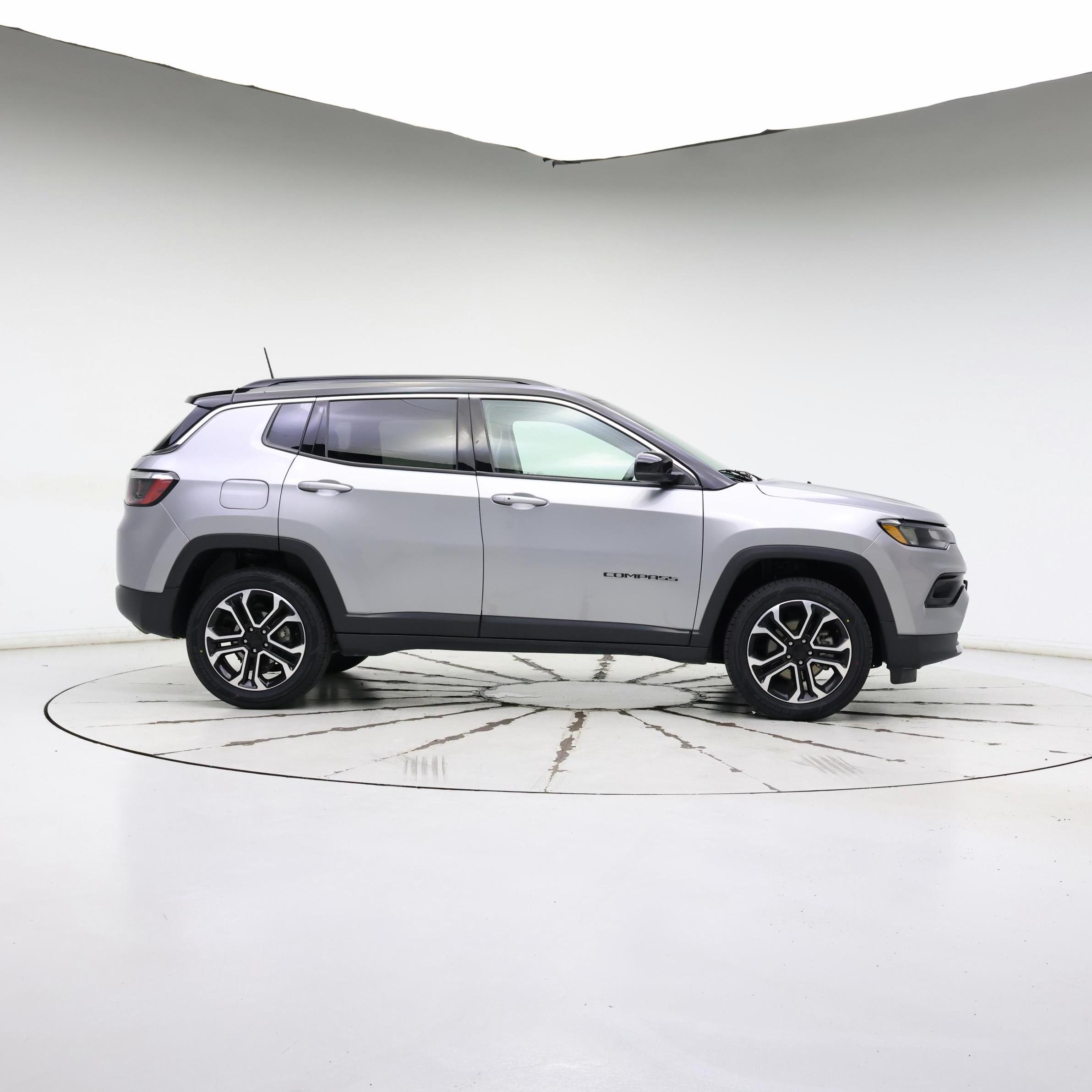 Thumbnail: 2022 Jeep Compass - 7