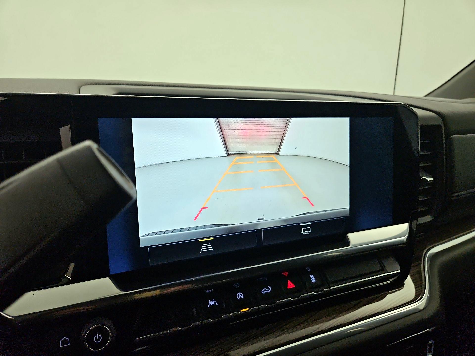 Thumbnail: 2022 Chevrolet Silverado 1500 - 14