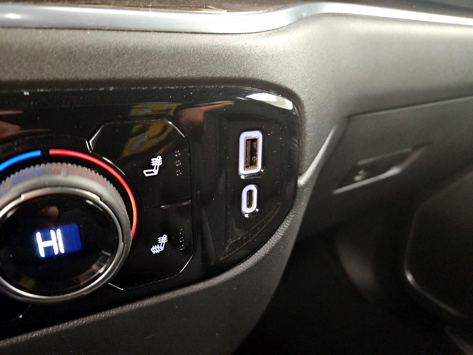 Thumbnail: 2022 Chevrolet Silverado 1500 - 18