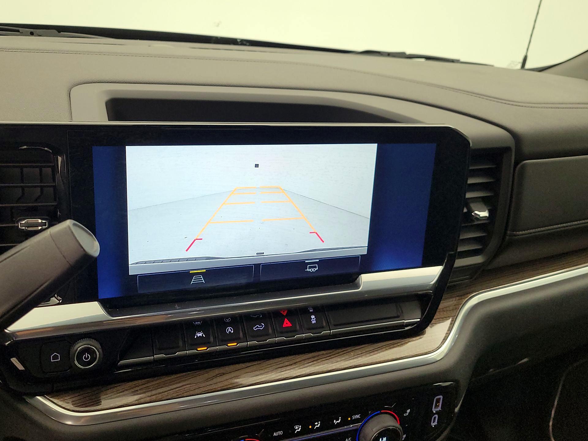 Thumbnail: 2022 Chevrolet Silverado 1500 - 14