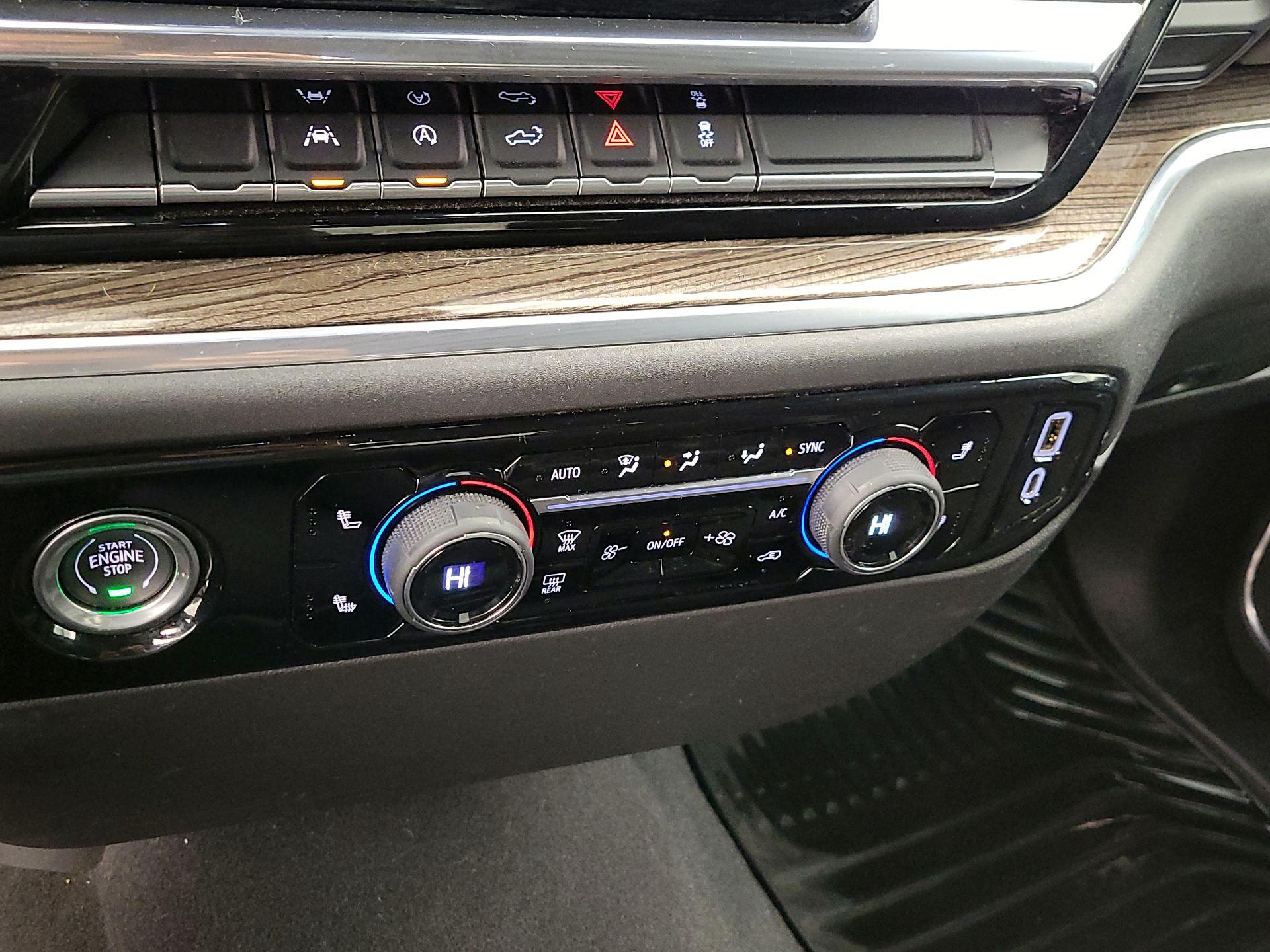 Thumbnail: 2022 Chevrolet Silverado 1500 - 16