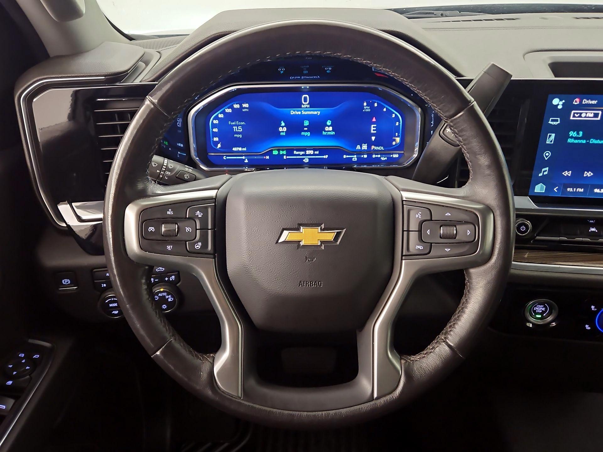 Thumbnail: 2022 Chevrolet Silverado 1500 - 10