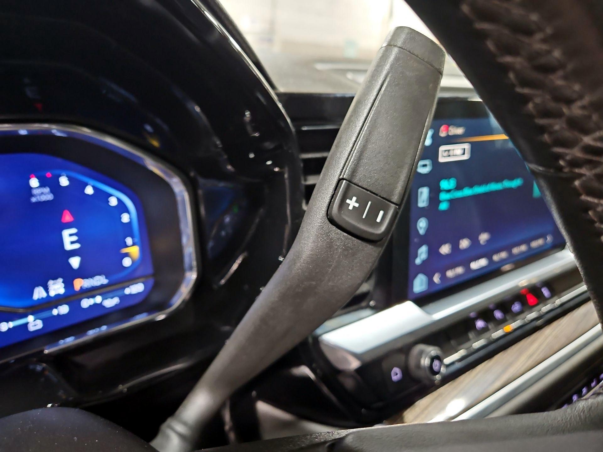 Thumbnail: 2022 Chevrolet Silverado 1500 - 17