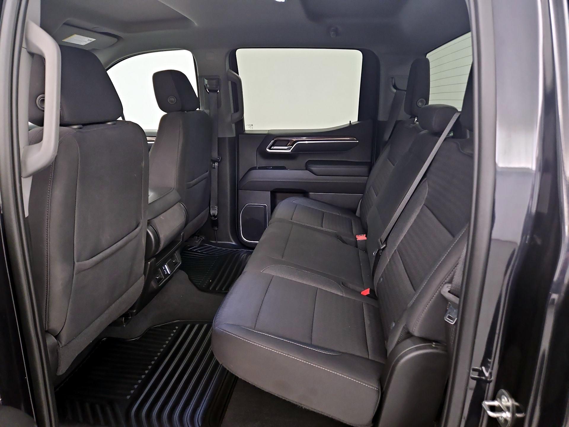 Thumbnail: 2022 Chevrolet Silverado 1500 - 19