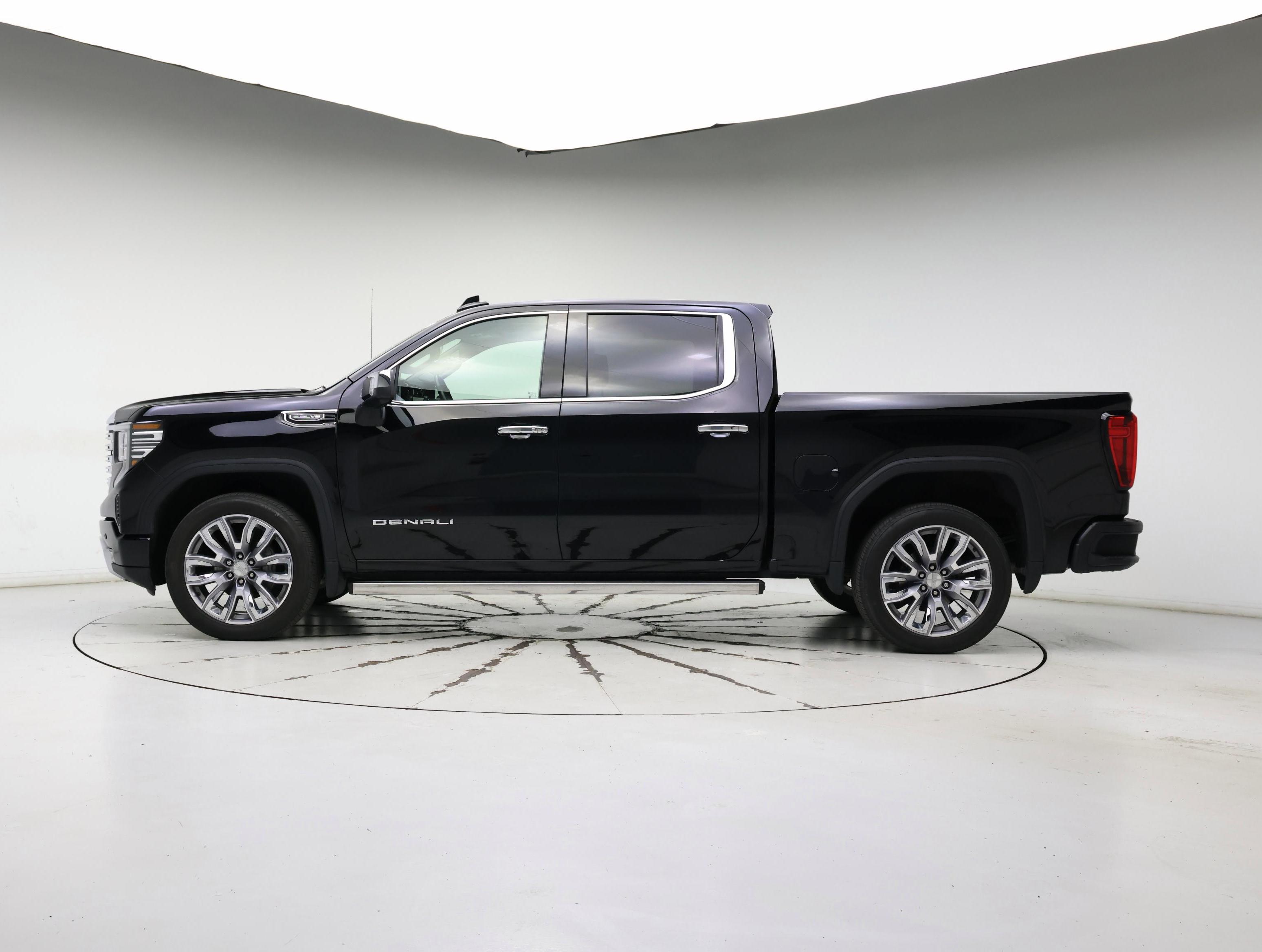 Thumbnail: 2022 GMC Sierra 1500 - 3