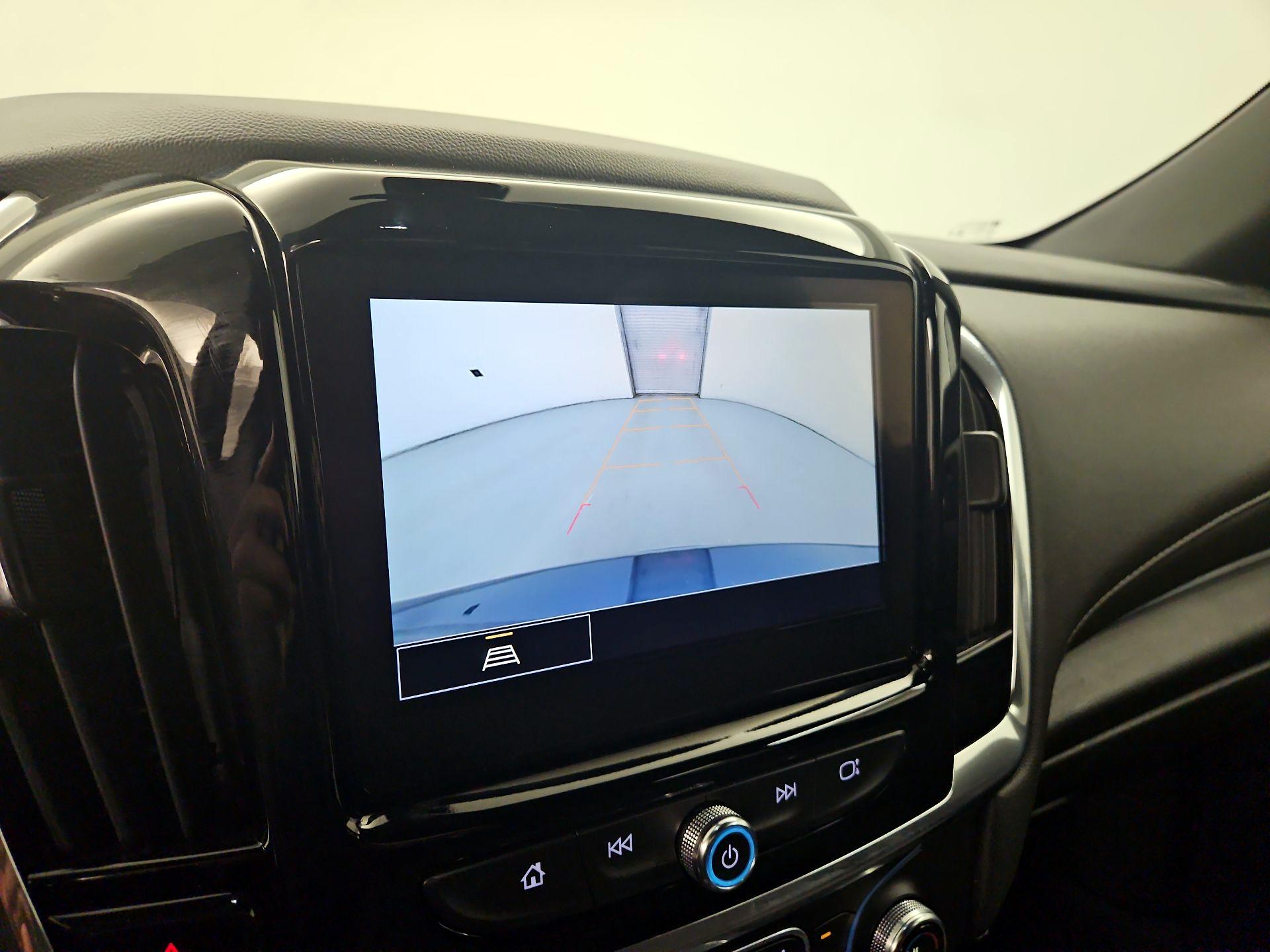 Thumbnail: 2023 Chevrolet Traverse - 14