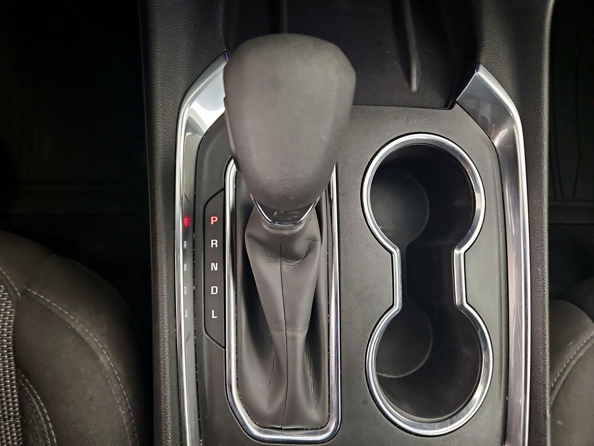 Thumbnail: 2023 Chevrolet Traverse - 17