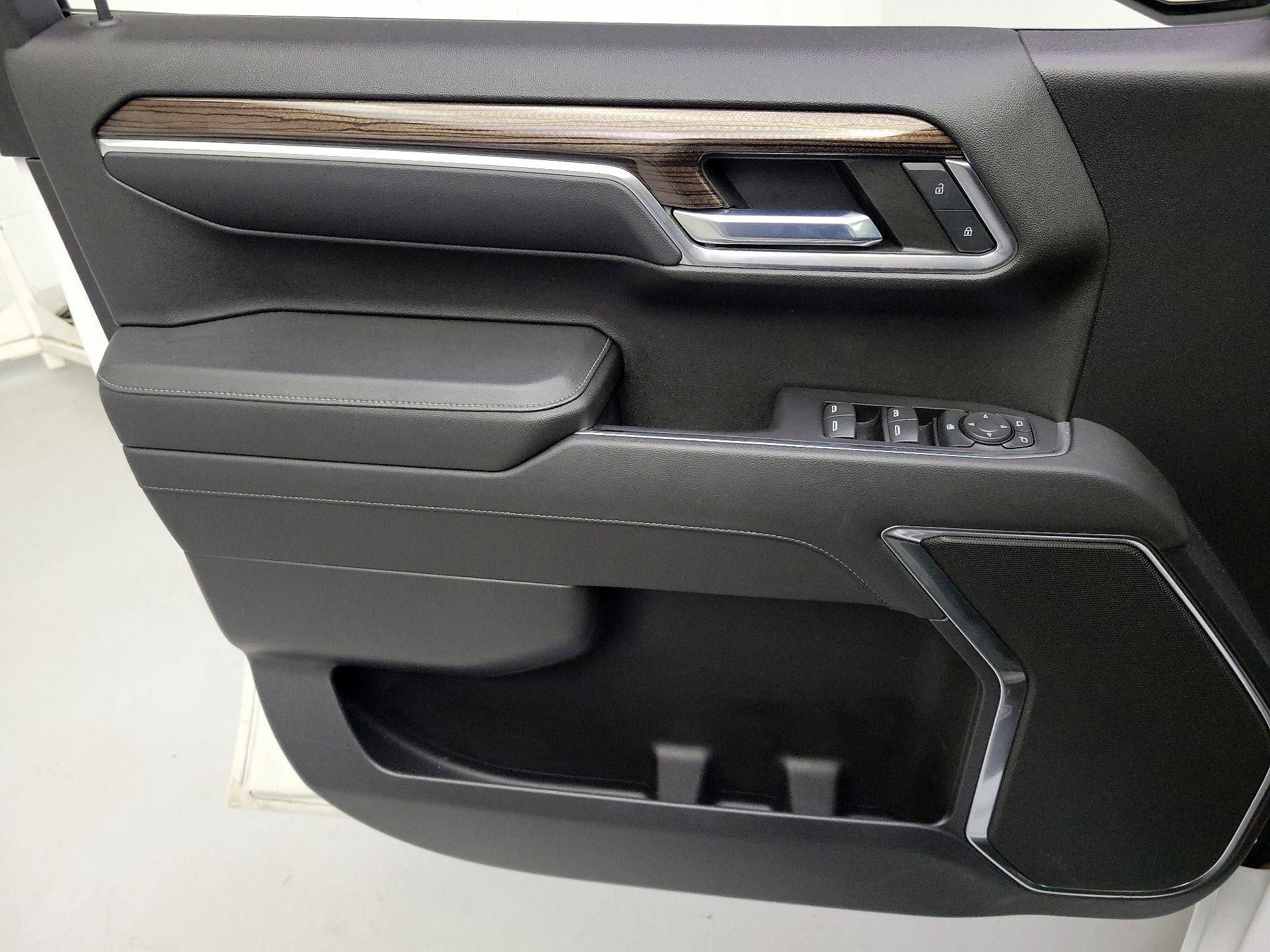 Thumbnail: 2022 Chevrolet Silverado 1500 - 10