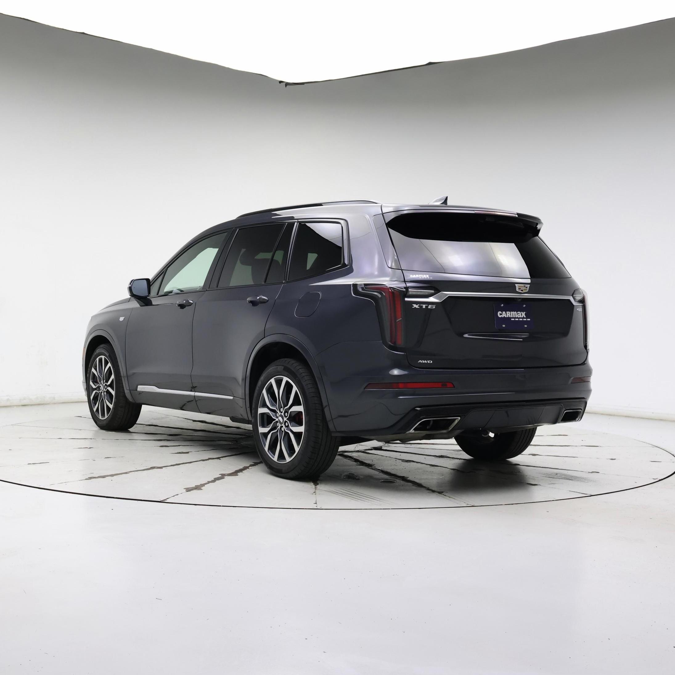 Thumbnail: 2023 Cadillac XT6 - 2