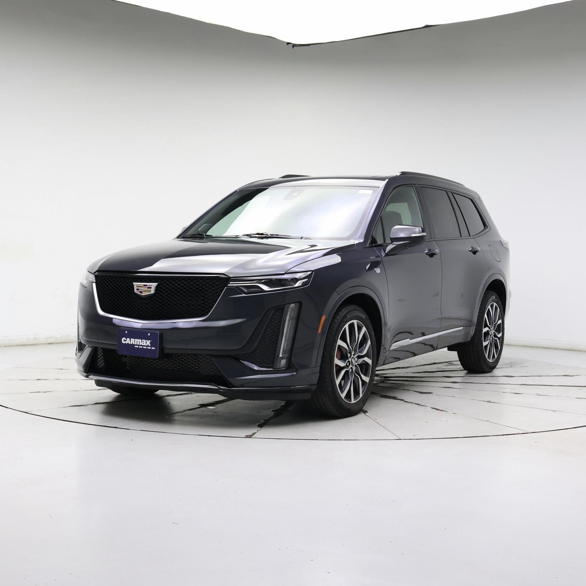 Thumbnail: 2023 Cadillac XT6 - 4