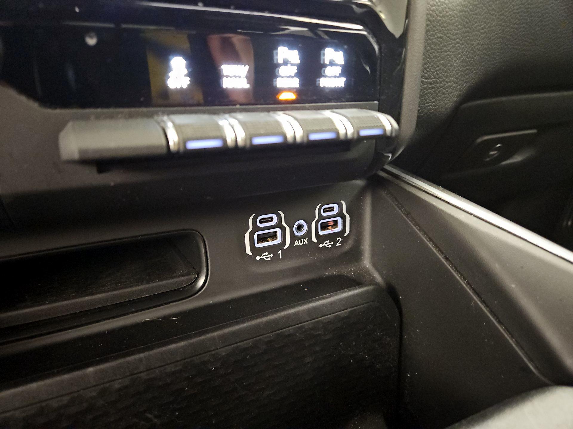 Thumbnail: 2021 RAM 1500 - 19