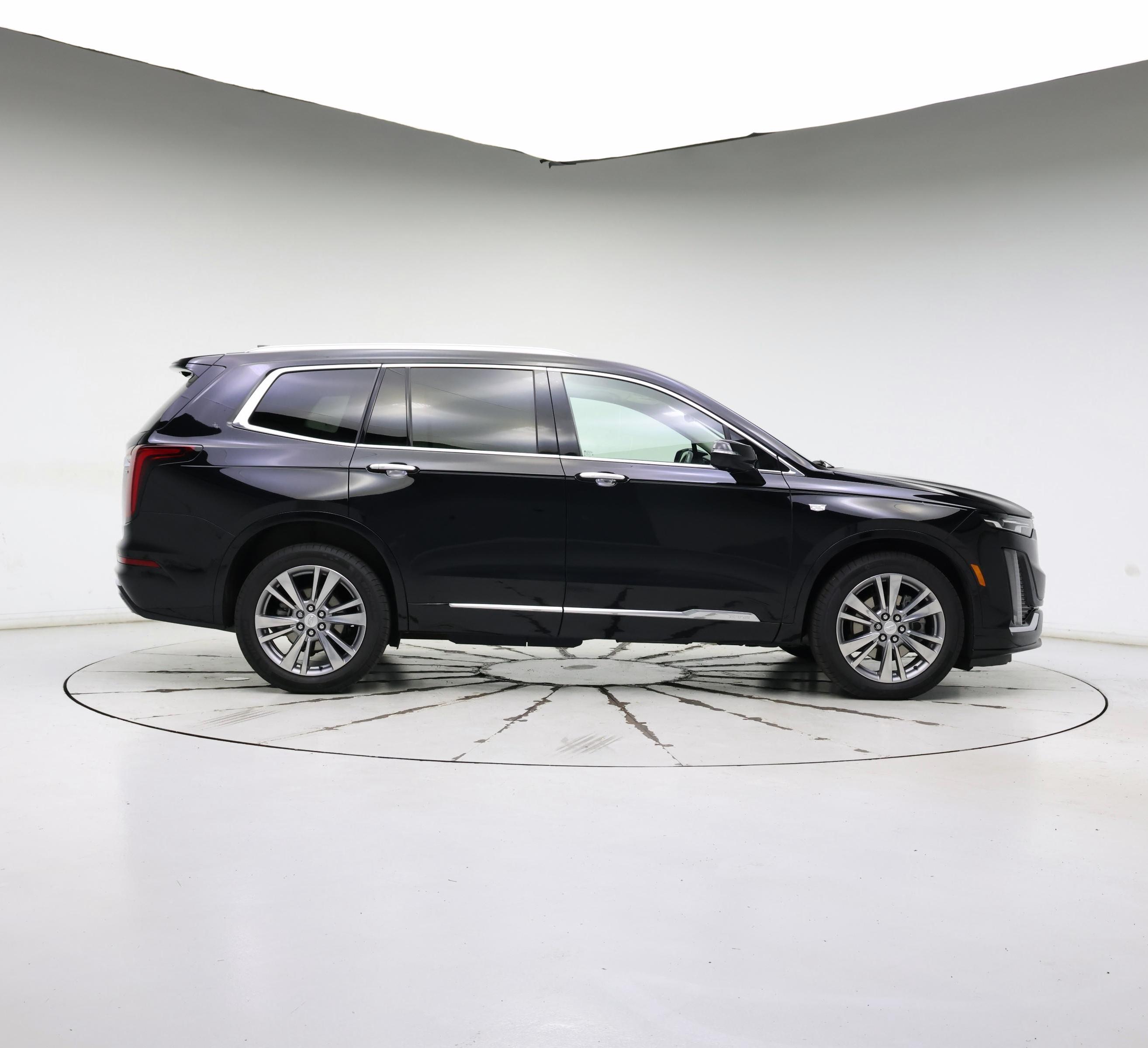 Thumbnail: 2023 Cadillac XT6 - 7