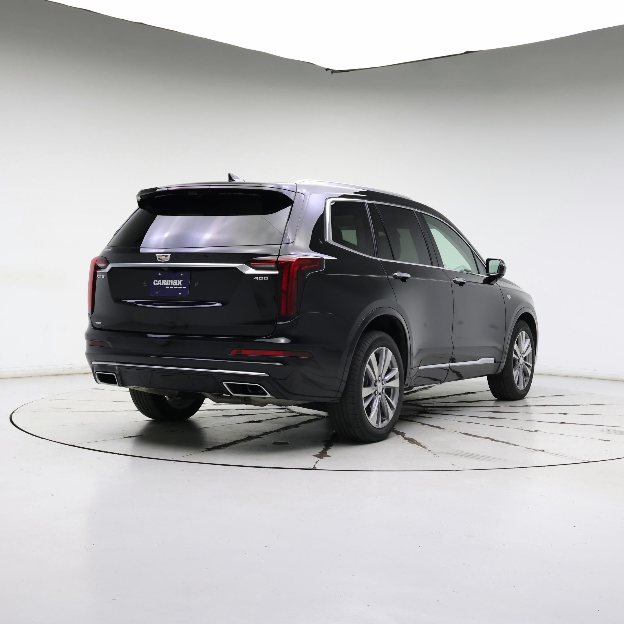 Thumbnail: 2023 Cadillac XT6 - 8