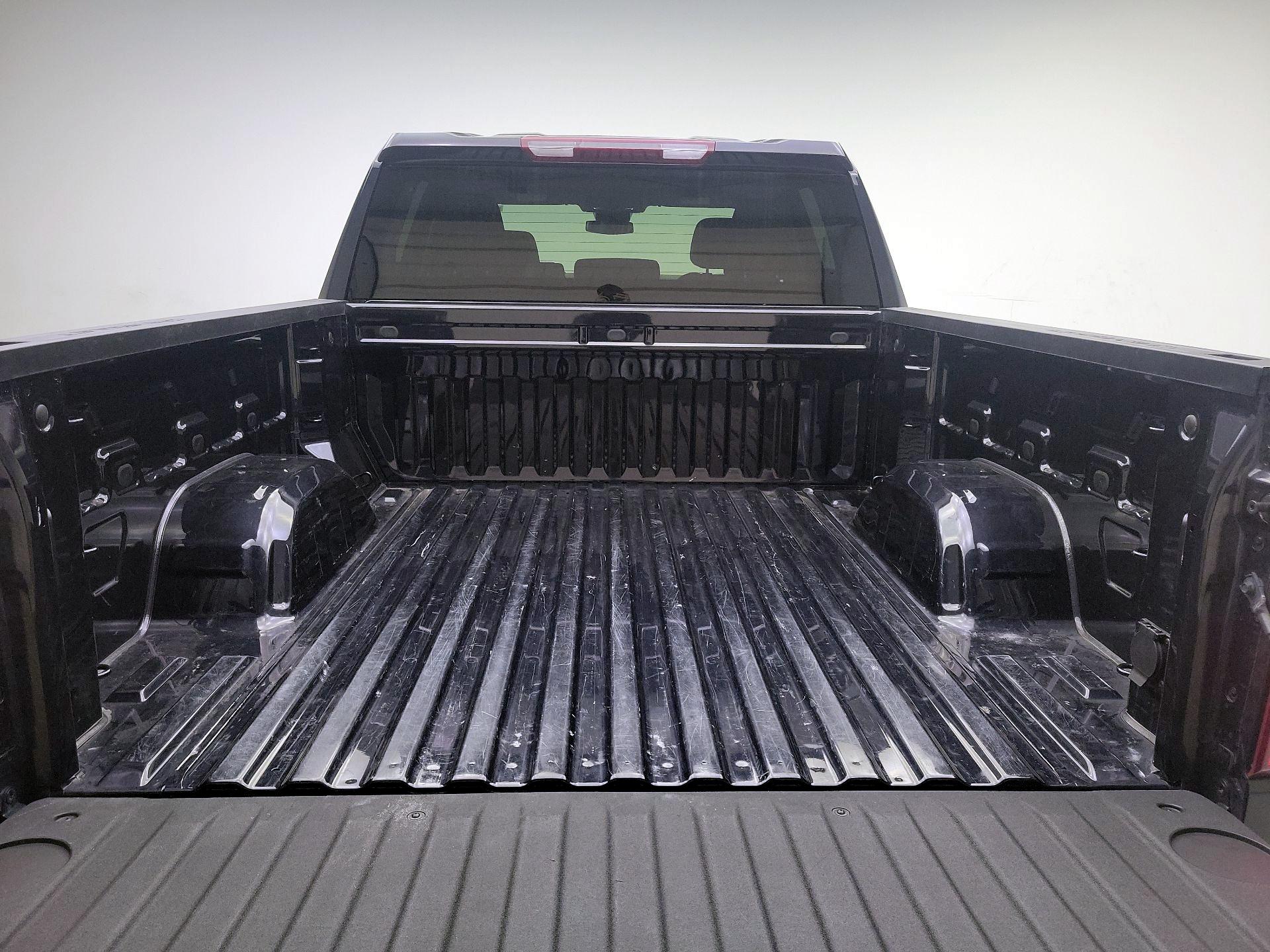 Thumbnail: 2023 Chevrolet Silverado 1500 - 20