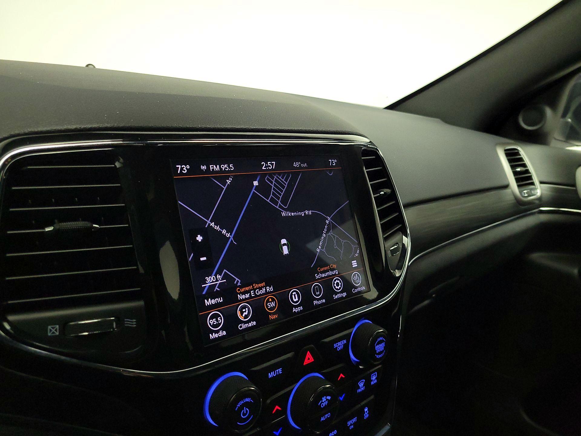 Thumbnail: 2020 Jeep Grand Cherokee - 14