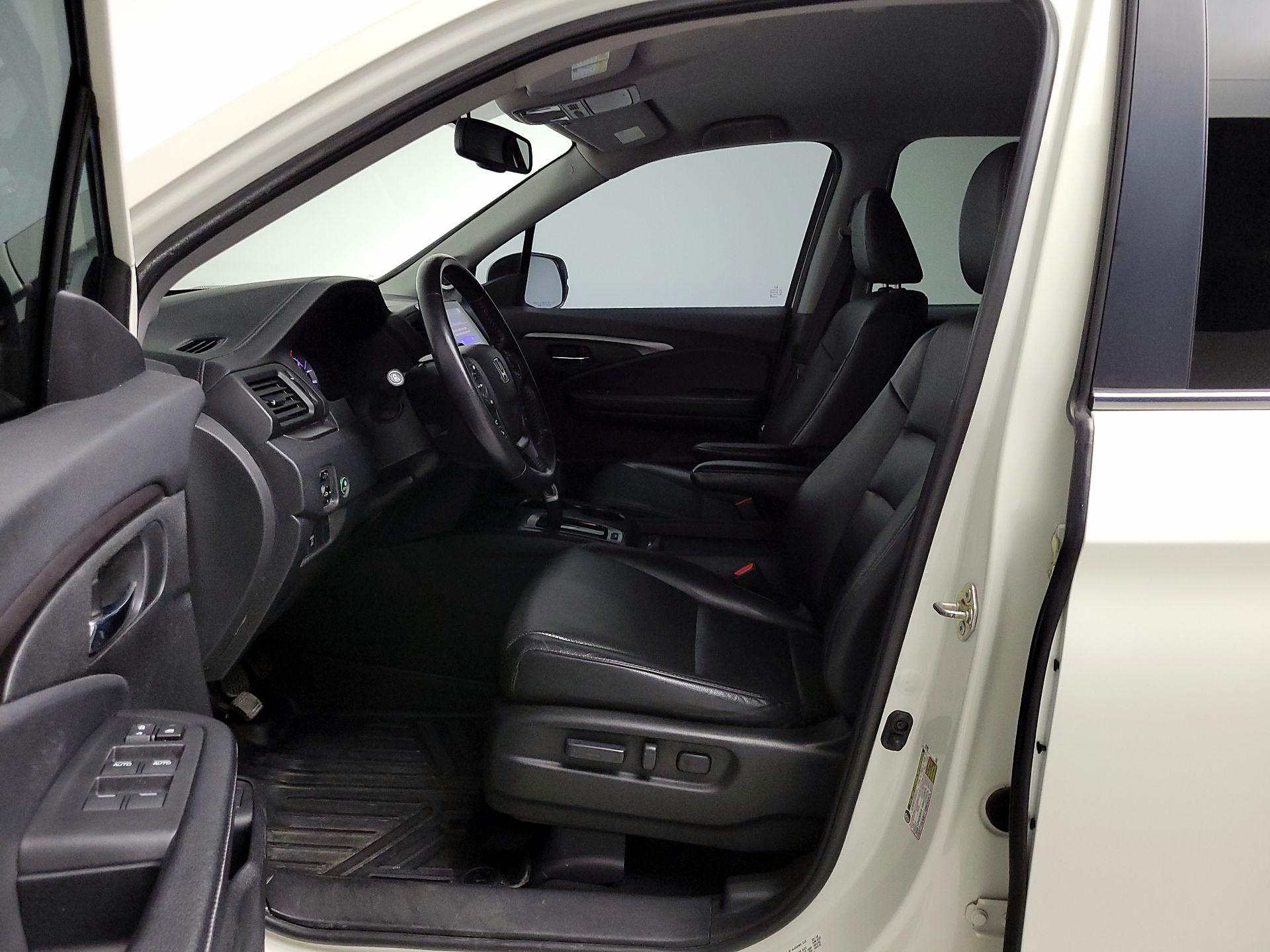 Thumbnail: 2018 Honda Ridgeline - 11