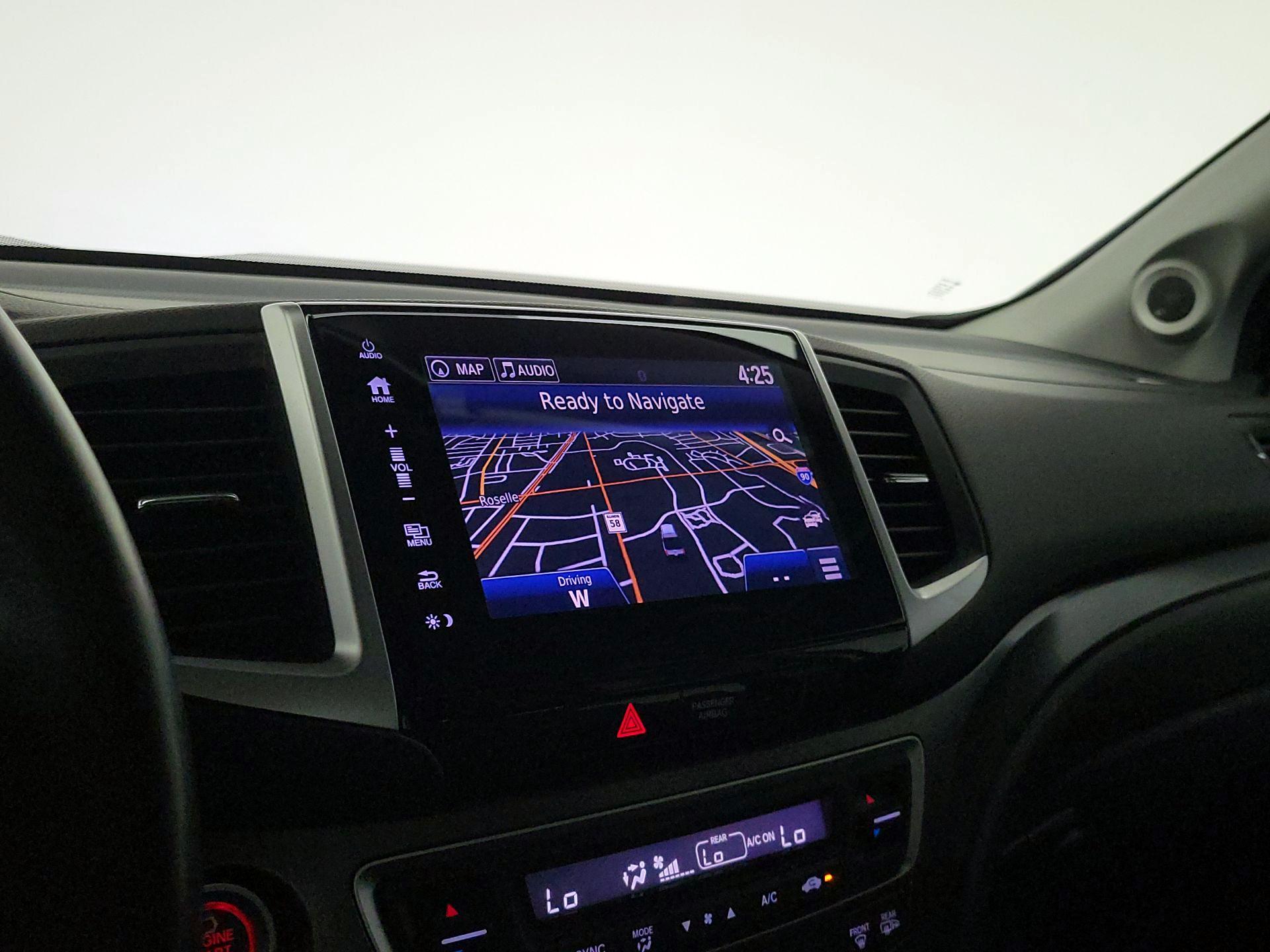 Thumbnail: 2018 Honda Ridgeline - 14