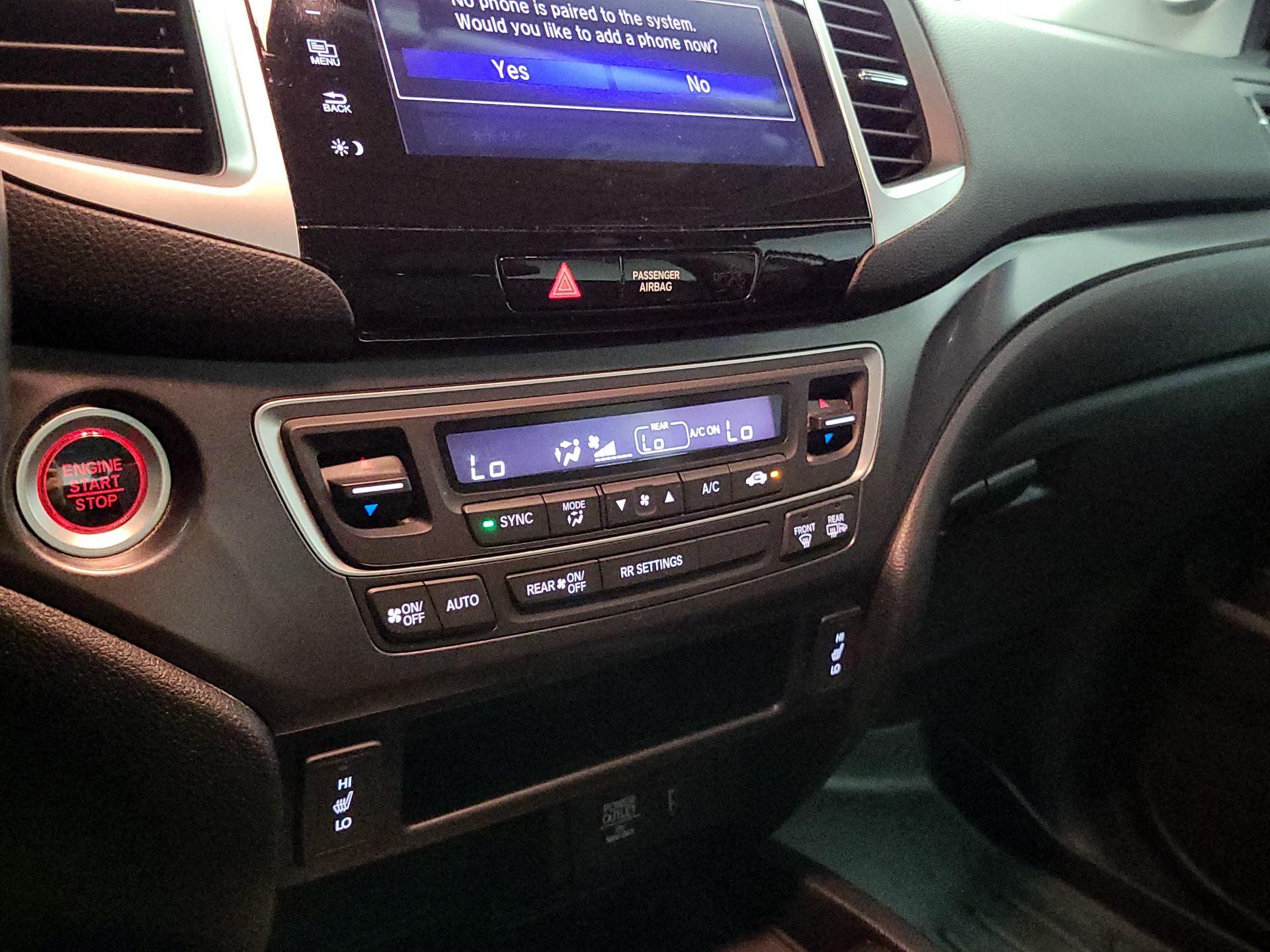 Thumbnail: 2018 Honda Ridgeline - 17