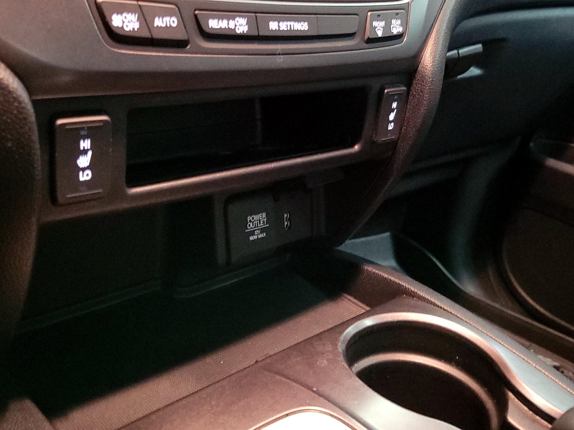 Thumbnail: 2018 Honda Ridgeline - 19