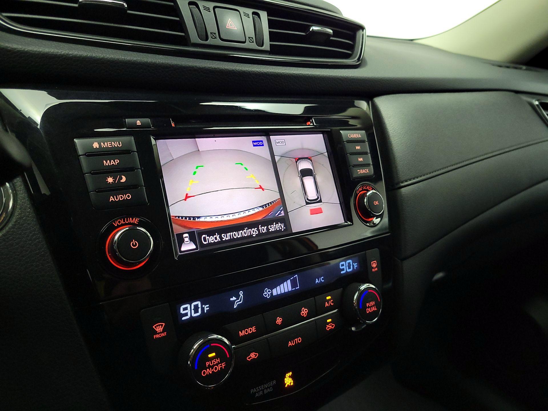 Thumbnail: 2020 Nissan Rogue - 15