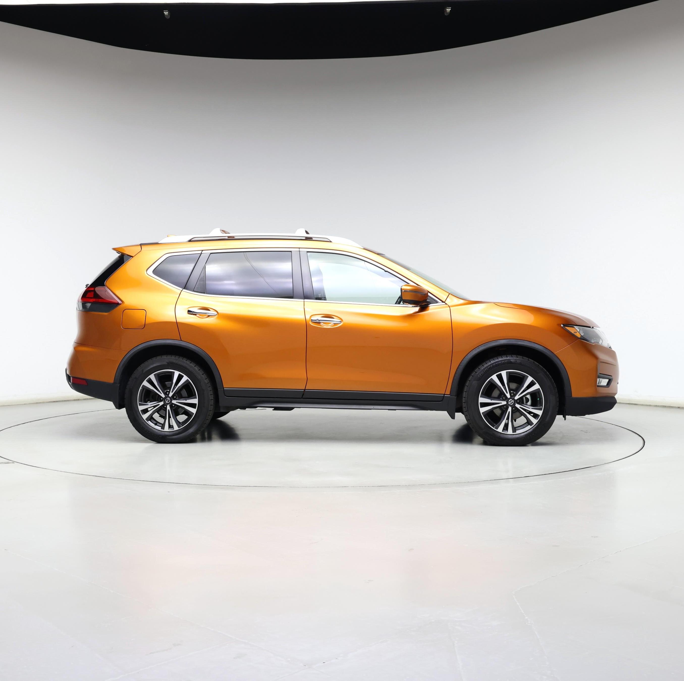 Thumbnail: 2020 Nissan Rogue - 7