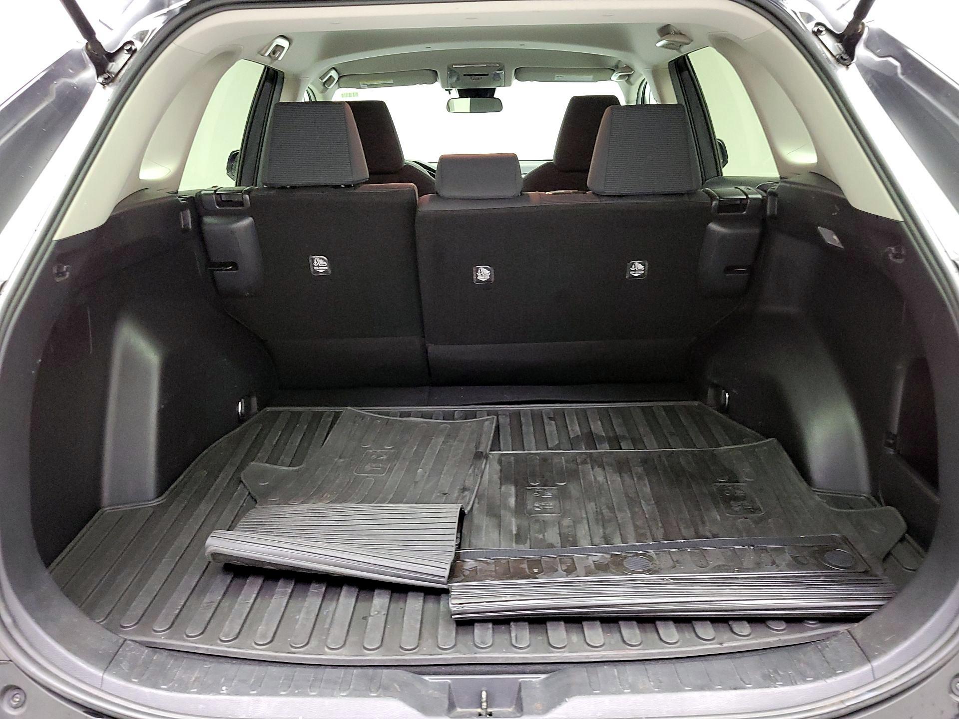 Thumbnail: 2020 Toyota RAV4 - 20