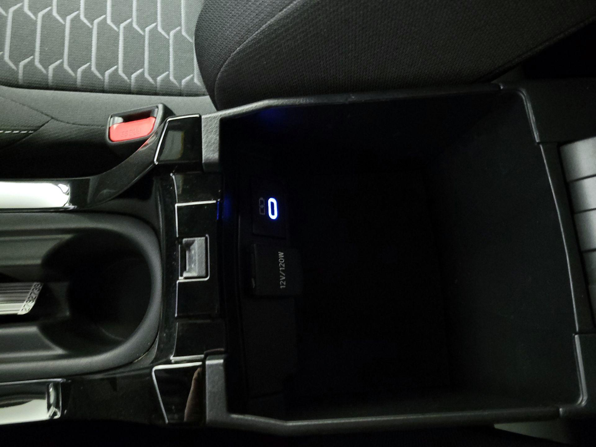 Thumbnail: 2022 Toyota Corolla - 18