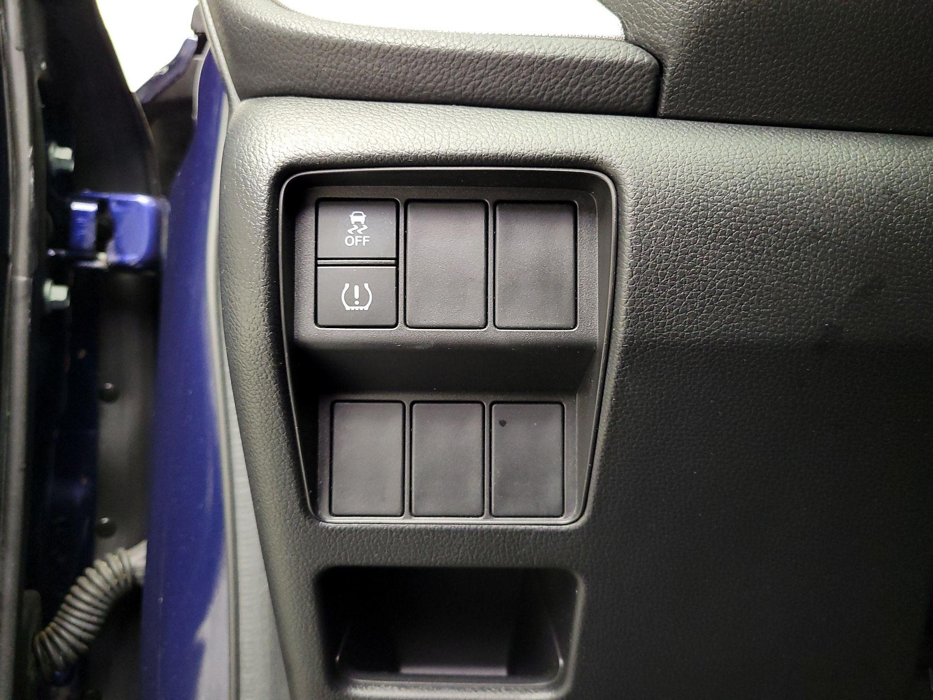 Thumbnail: 2018 Honda CR-V - 13