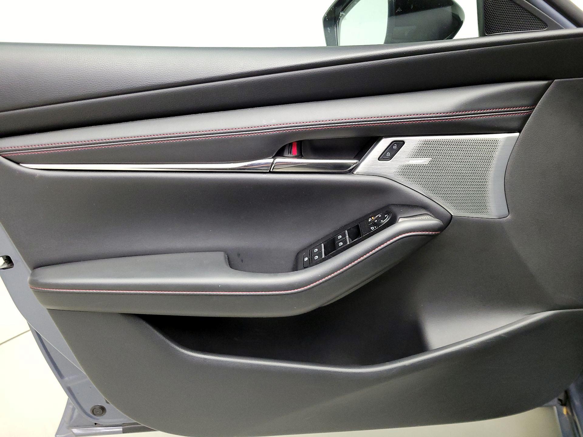 Thumbnail: 2023 Mazda Mazda3 - 12