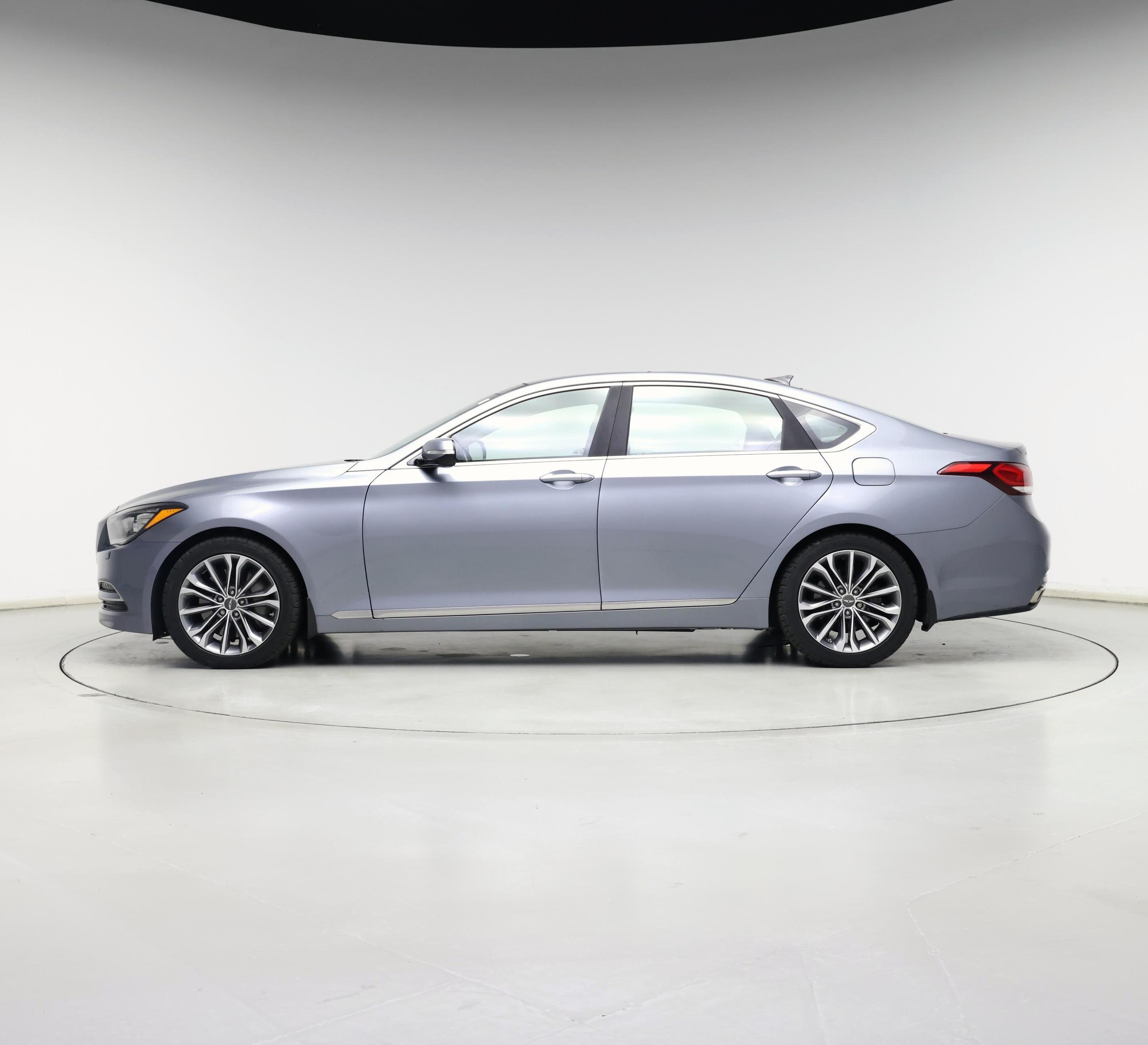 Thumbnail: 2015 Hyundai Genesis - 3