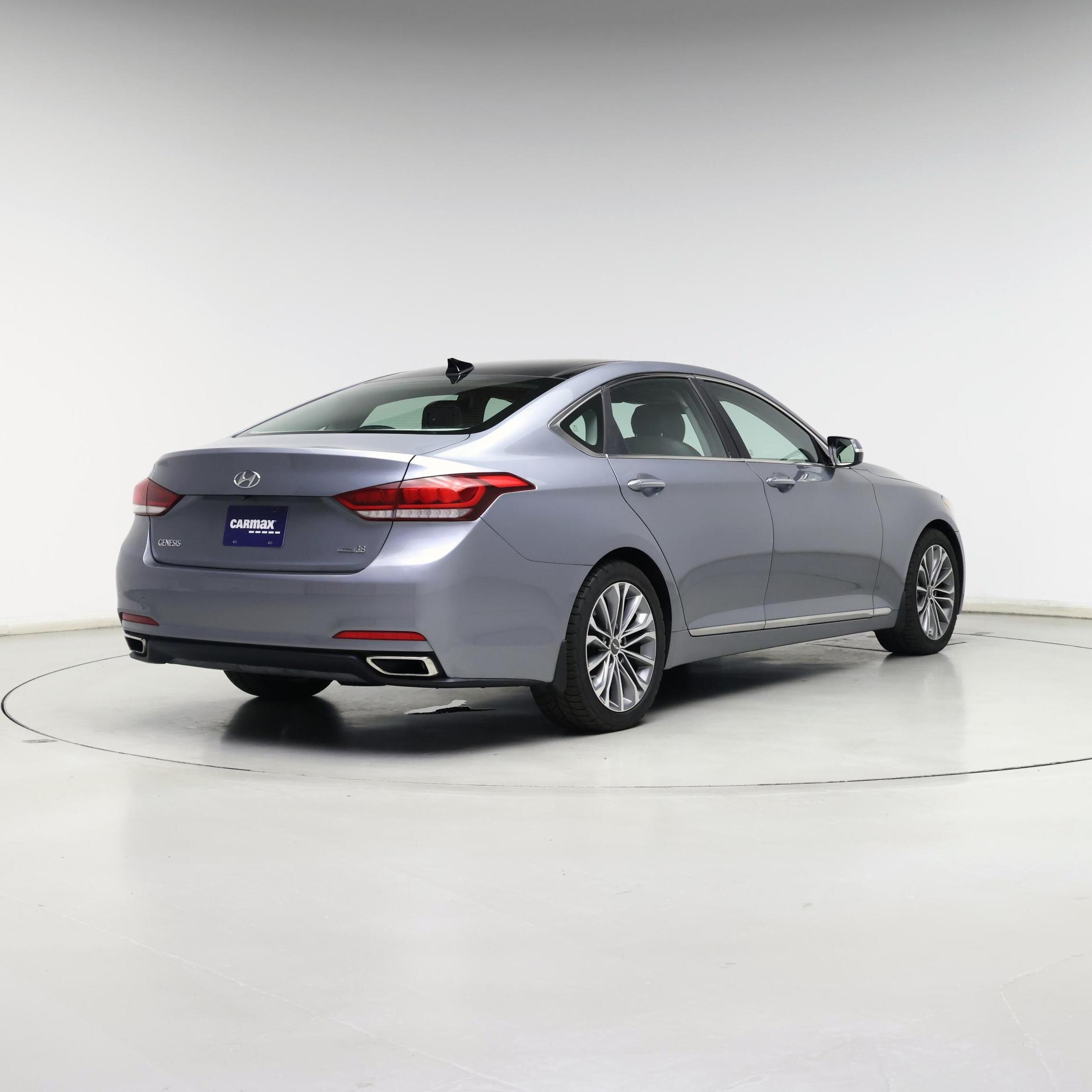 Thumbnail: 2015 Hyundai Genesis - 8