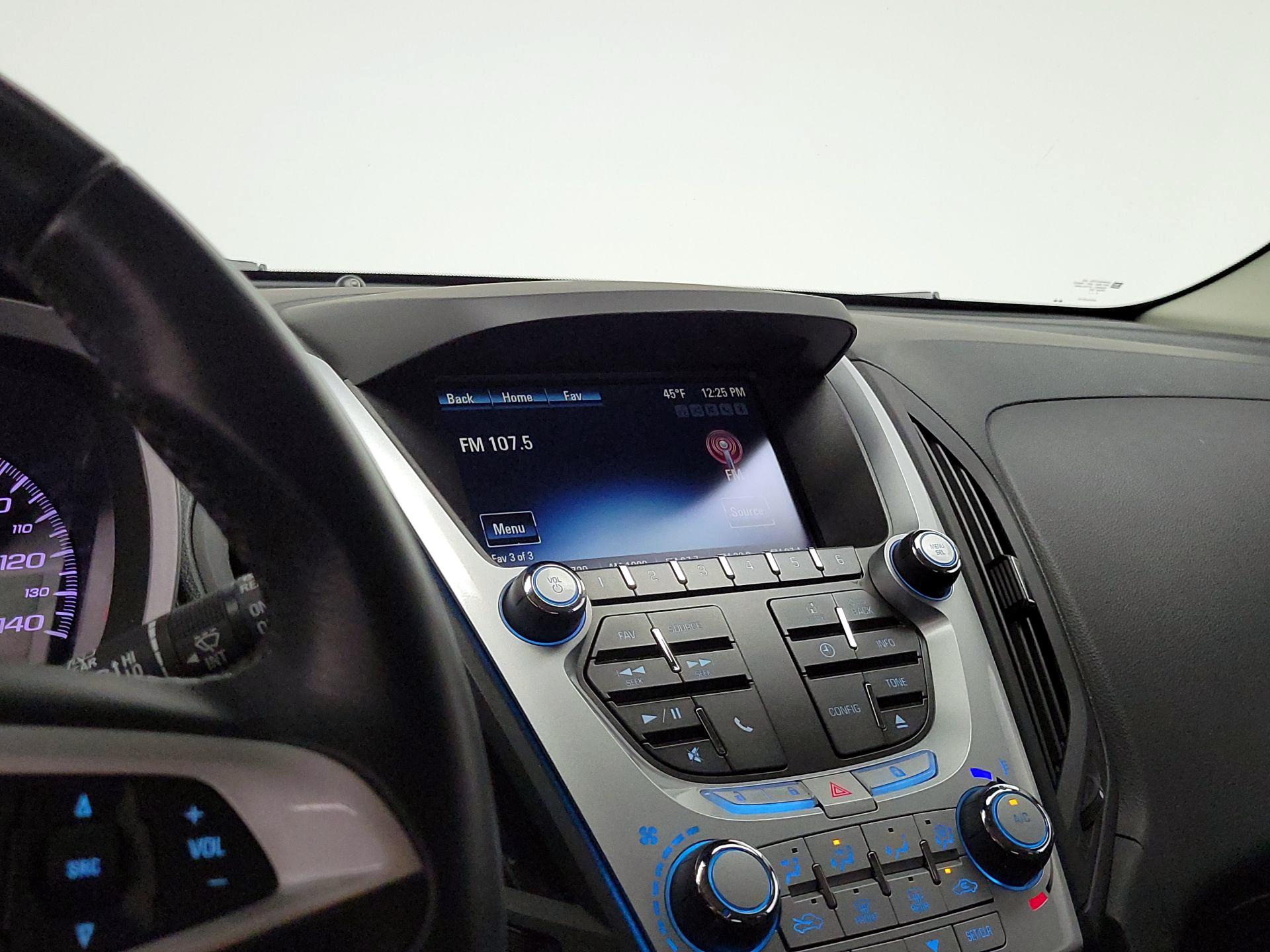 Thumbnail: 2015 Chevrolet Equinox - 14