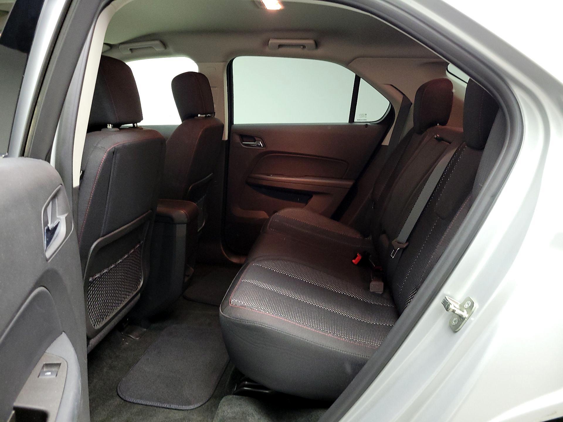 Thumbnail: 2015 Chevrolet Equinox - 18